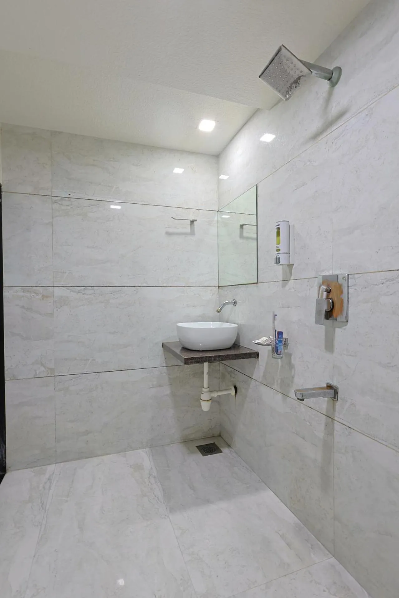 Shower in The Ambassador