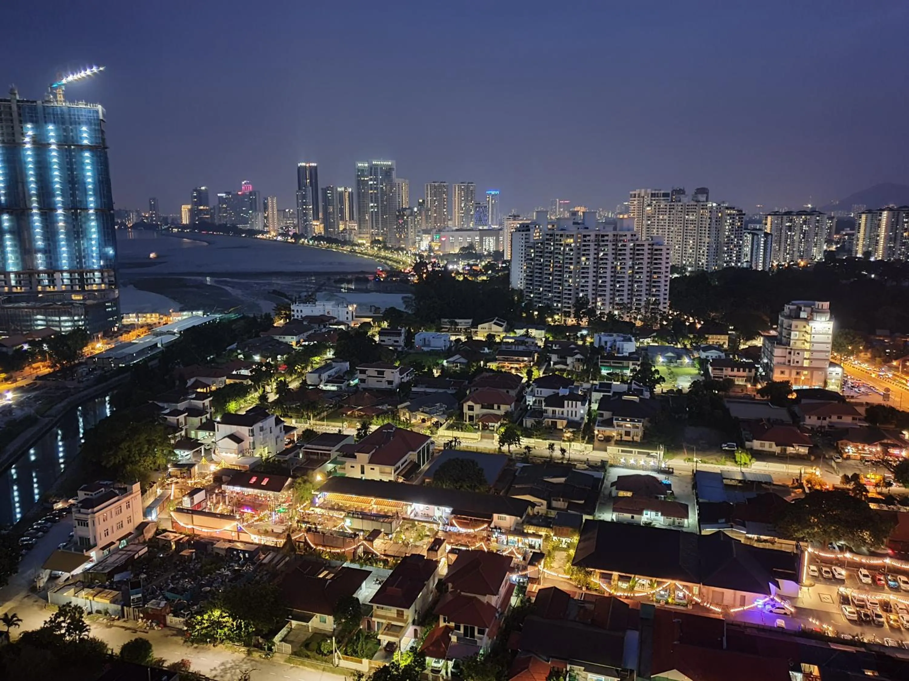 City view in Seaview Landmark Studio Homestay at Gurney 无敌海景套房