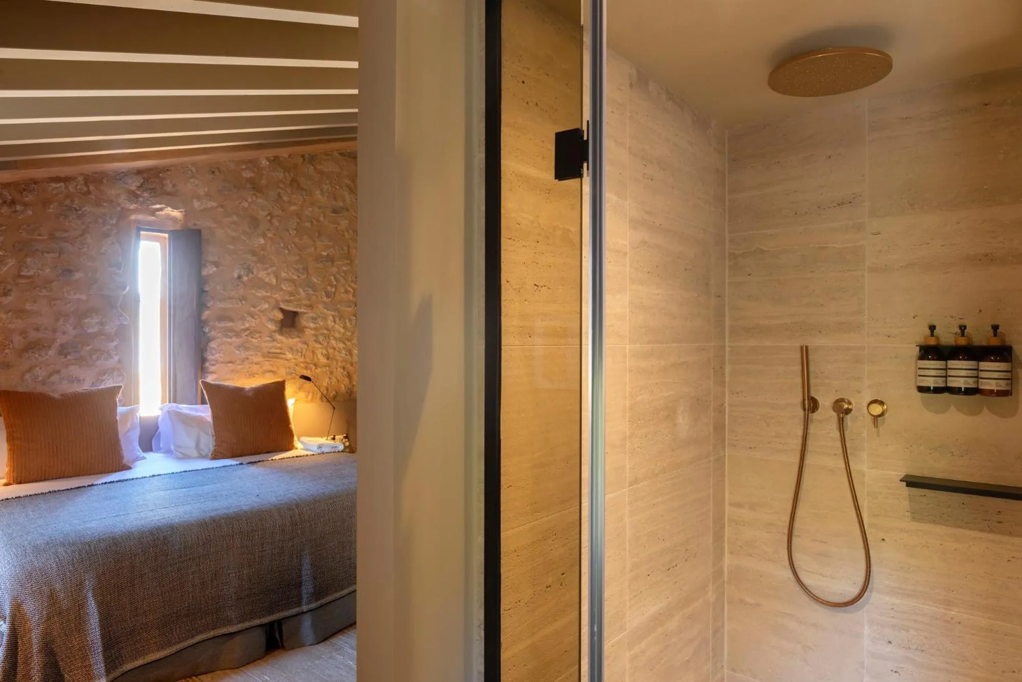 Bedroom, Bed in Can Aulí Luxury Retreat - Adults Only
