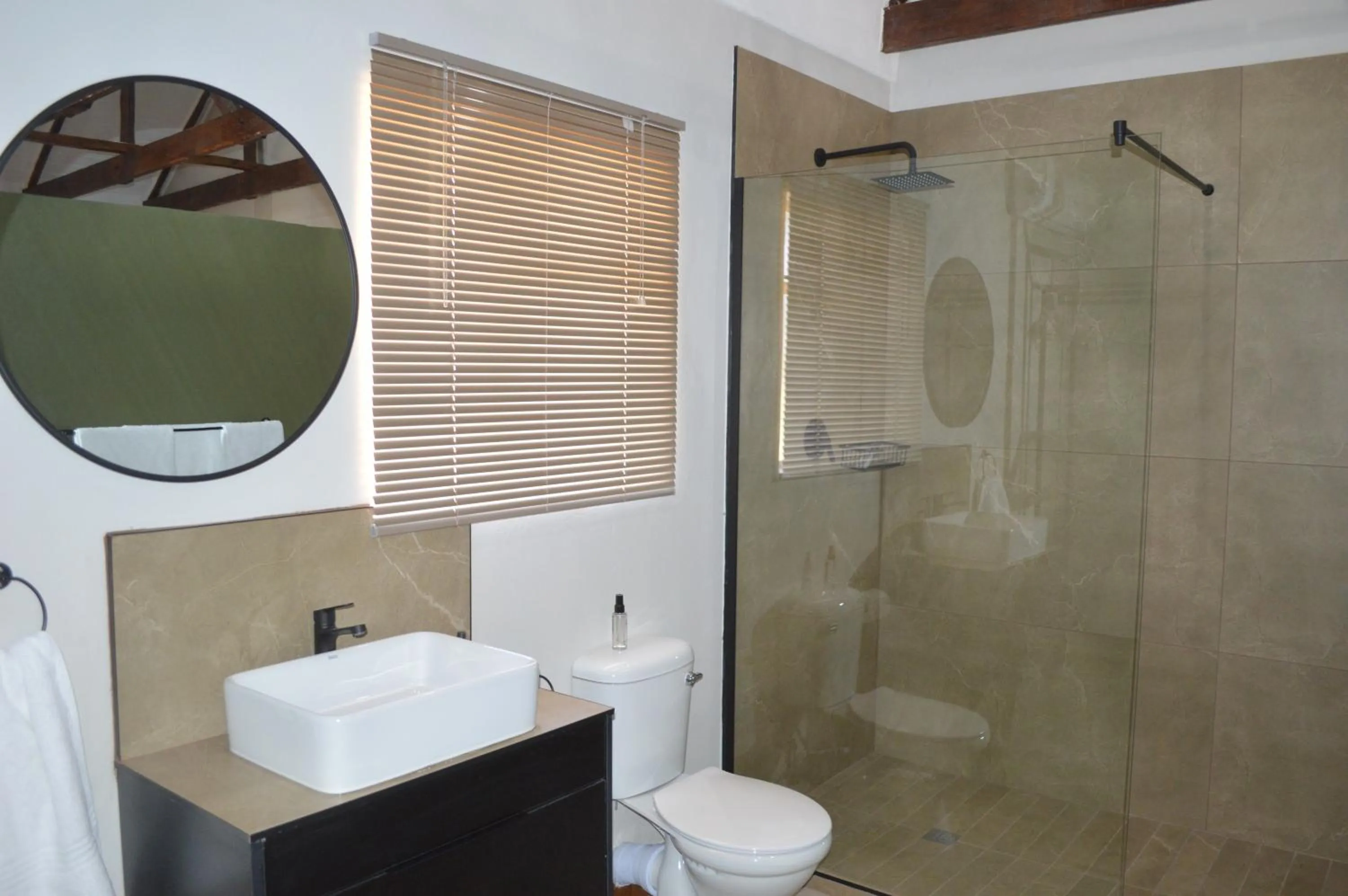 Shower in Uitsig Boutique Hotel