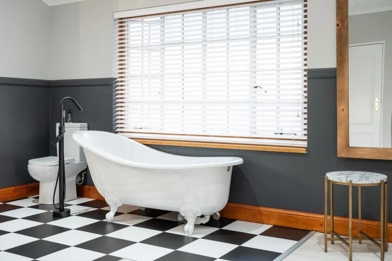 Toilet in Uitsig Boutique Hotel