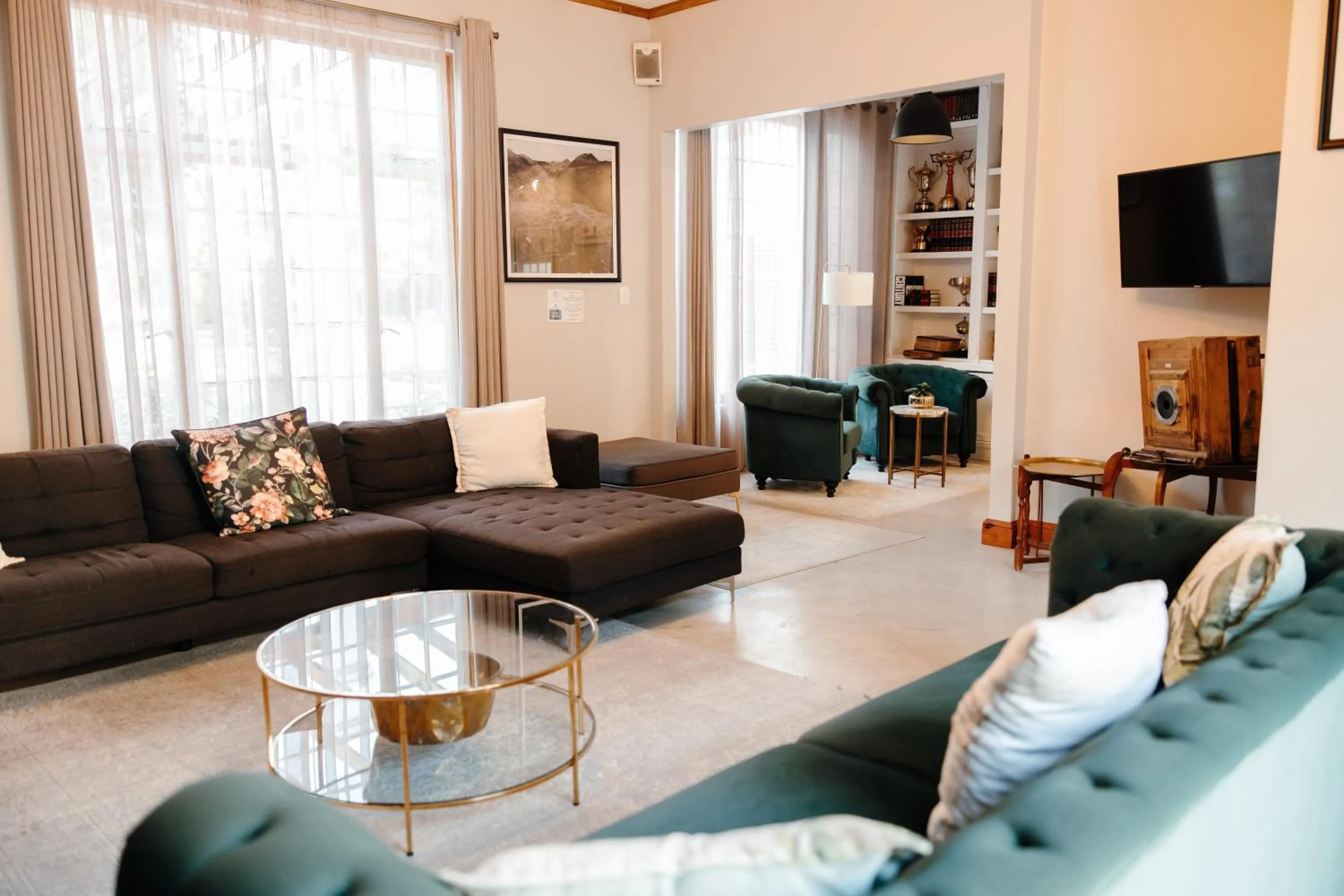 Library in Uitsig Boutique Hotel