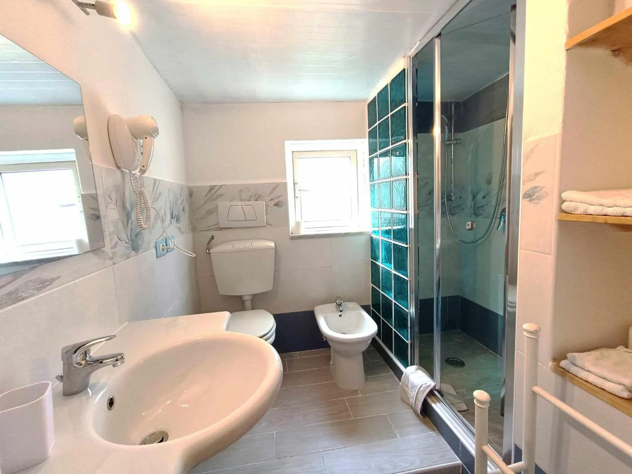 Shower in Villa Cinque Pini