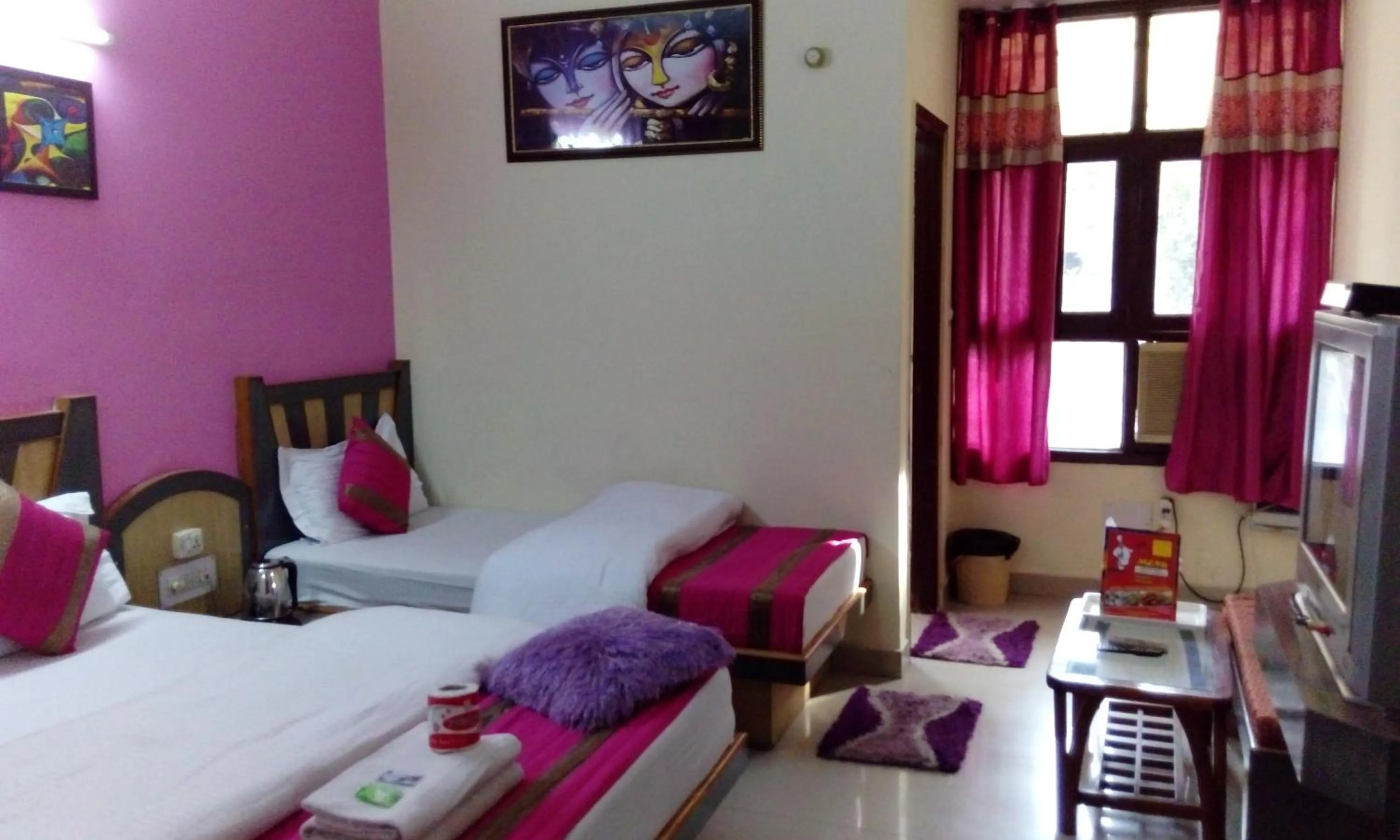 Photo of the whole room, Bed in Cottage Ganga Inn