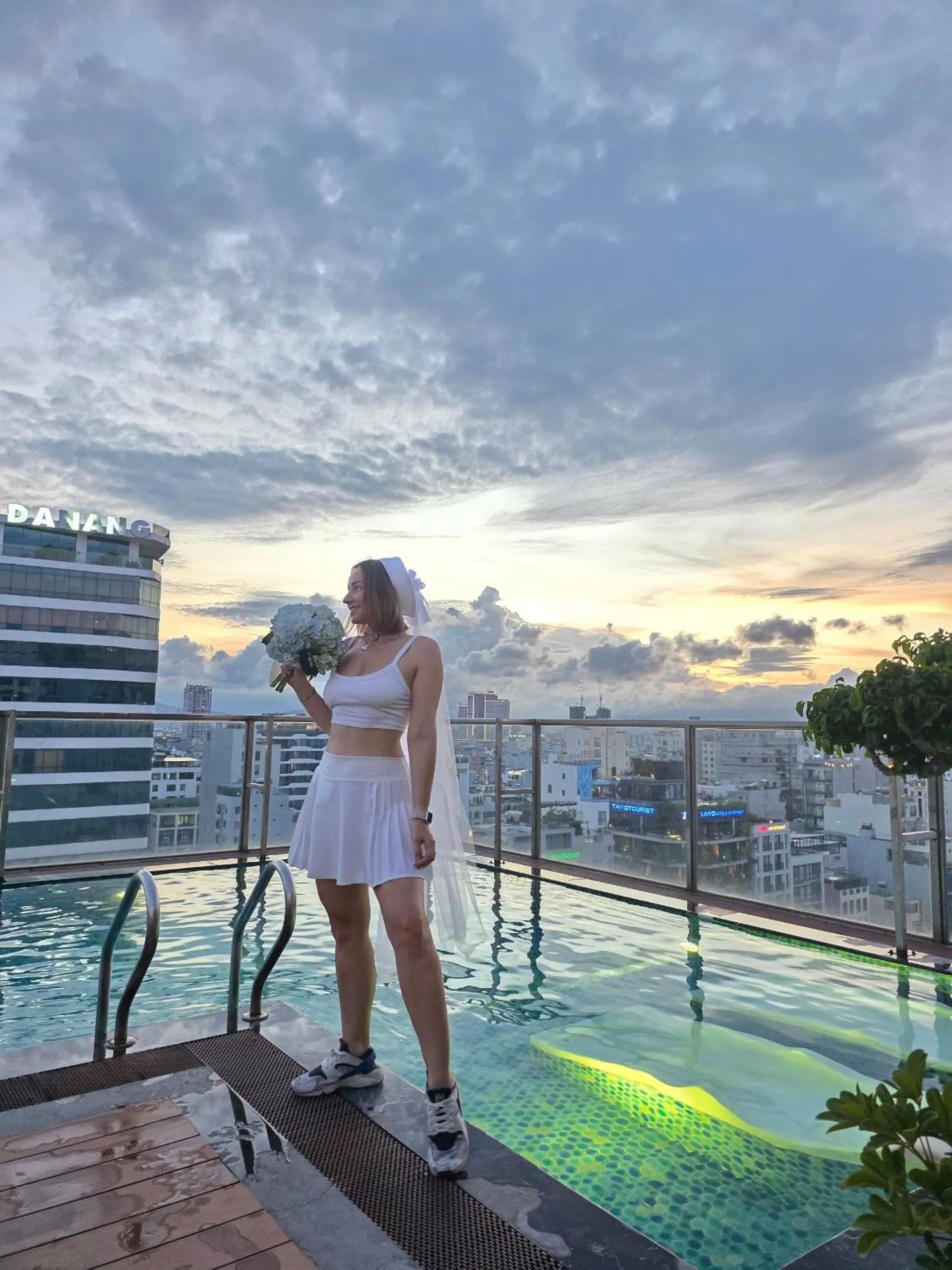 Sofiana My Khe Hotel & Spa - Rooftop Pool Bar - Free 01 Draught Beer and 20-minute Spa per Room