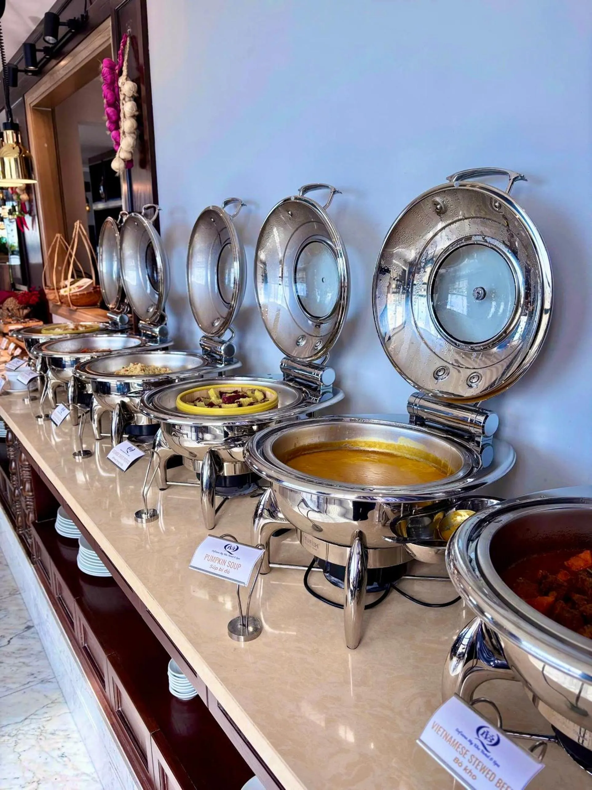 Sofiana My Khe Hotel & Spa - Rooftop Pool Bar - Free 01 Draught Beer and 20-minute Spa per Room