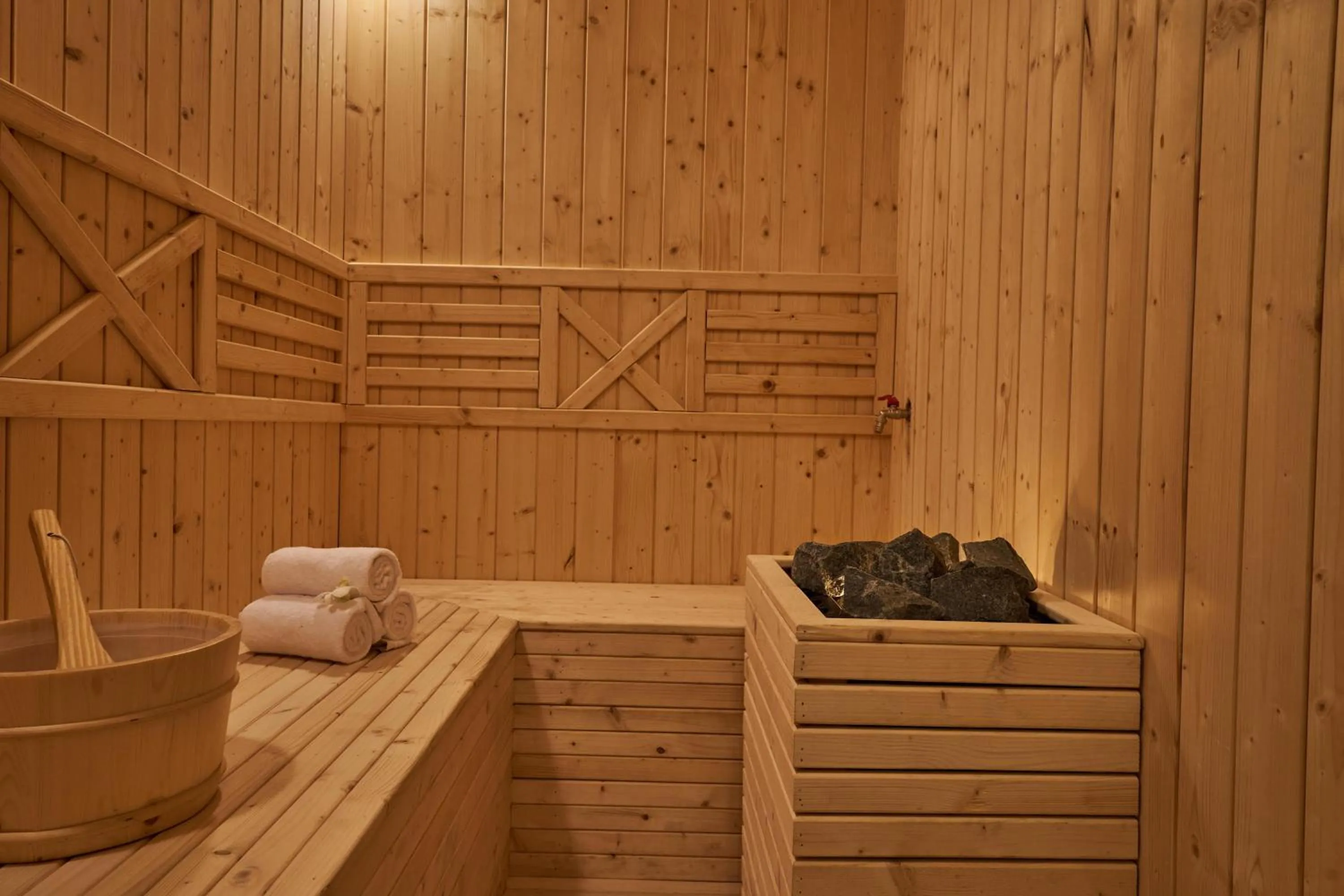 Sauna in Sofiana My Khe Hotel & Spa - Rooftop Pool Bar - Free Craft Beer and 20 minute Spa per Room