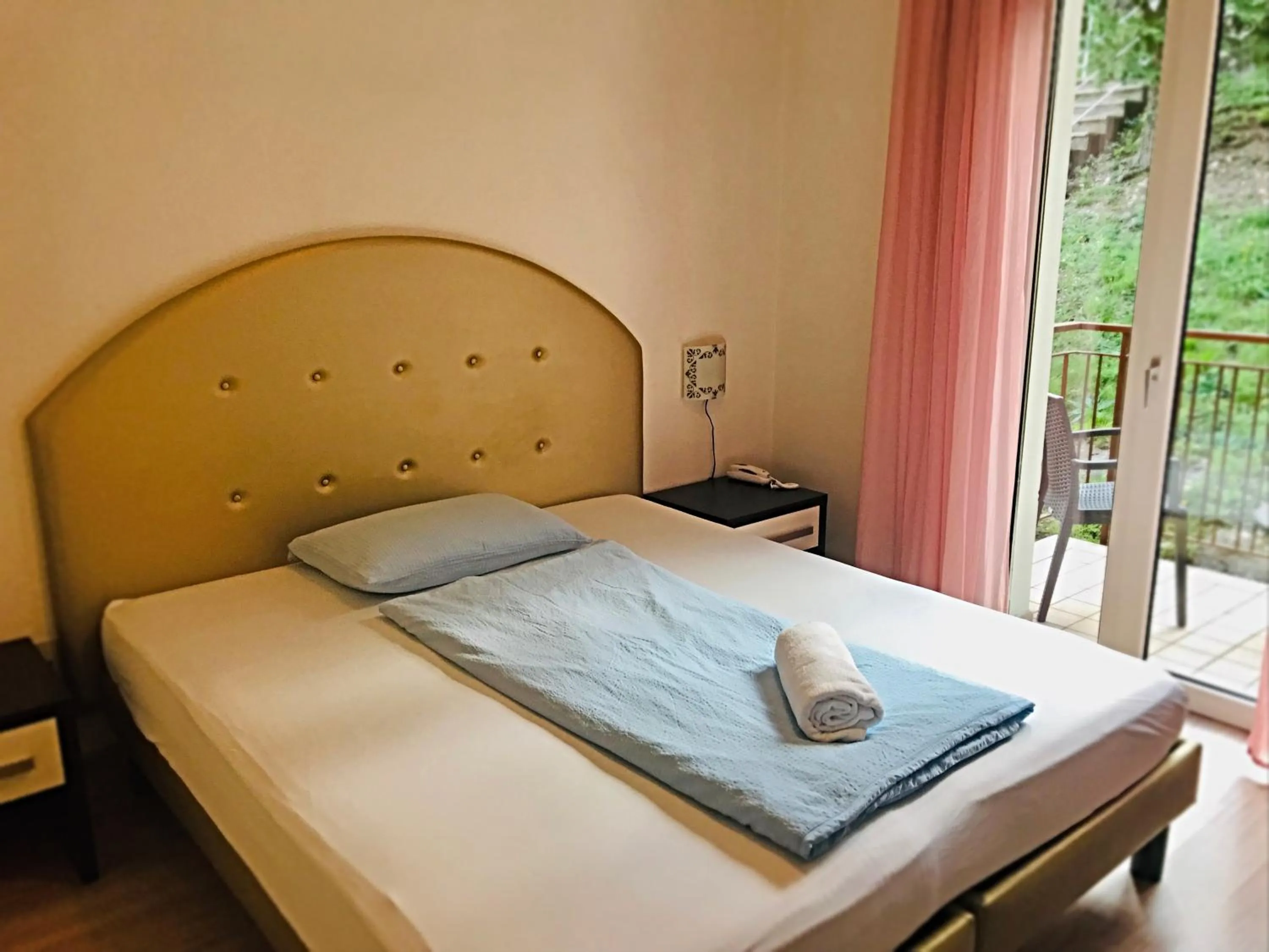 Bed in Hotel Villa Carmen