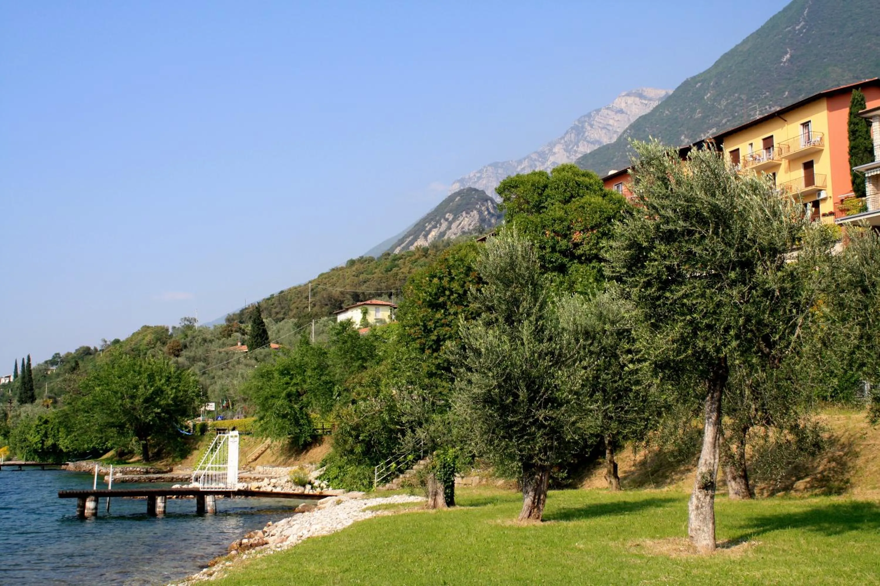 Day in Hotel Villa Carmen