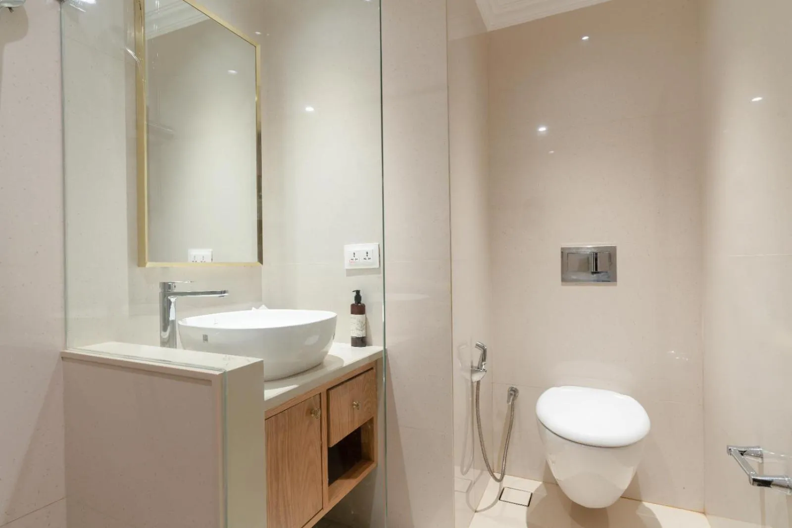 Shower in Mandrem Beach Resort, a member of Radisson Individuals Retreat