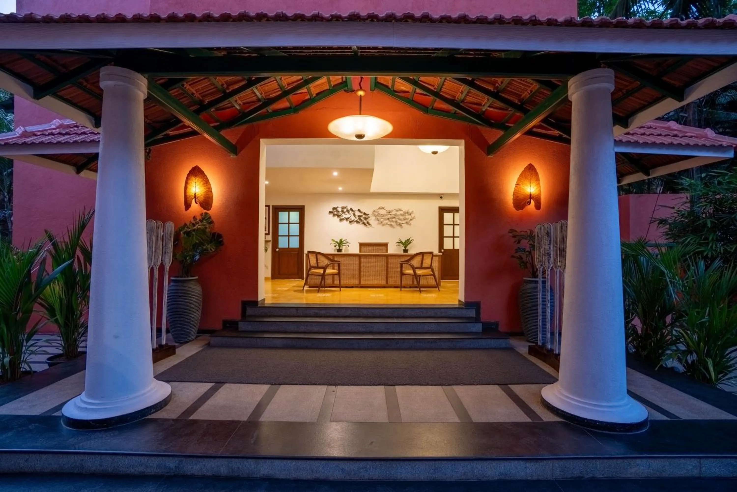 Facade/entrance in Mandrem Beach Resort, a member of Radisson Individuals Retreat