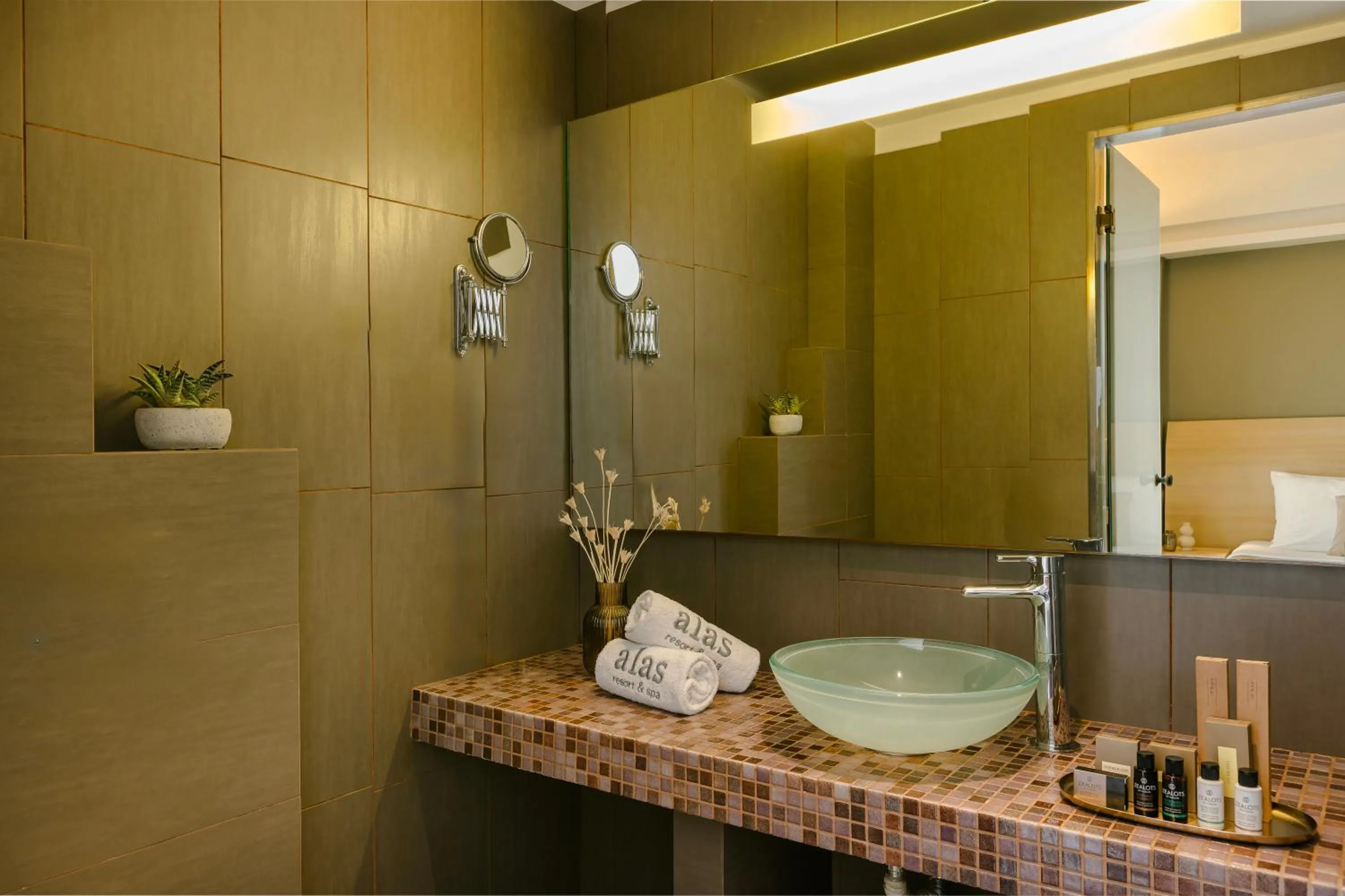 Bathroom in Alas Resort & Spa