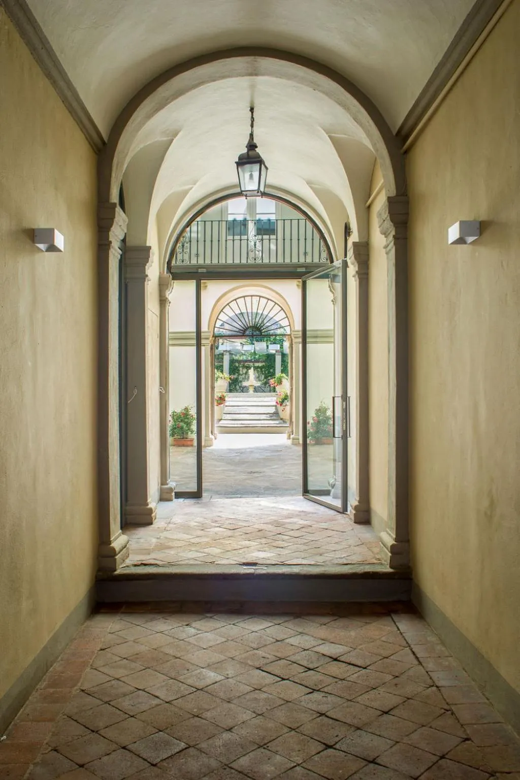 Patio in LUCUS Exclusive Bed and Breakfast