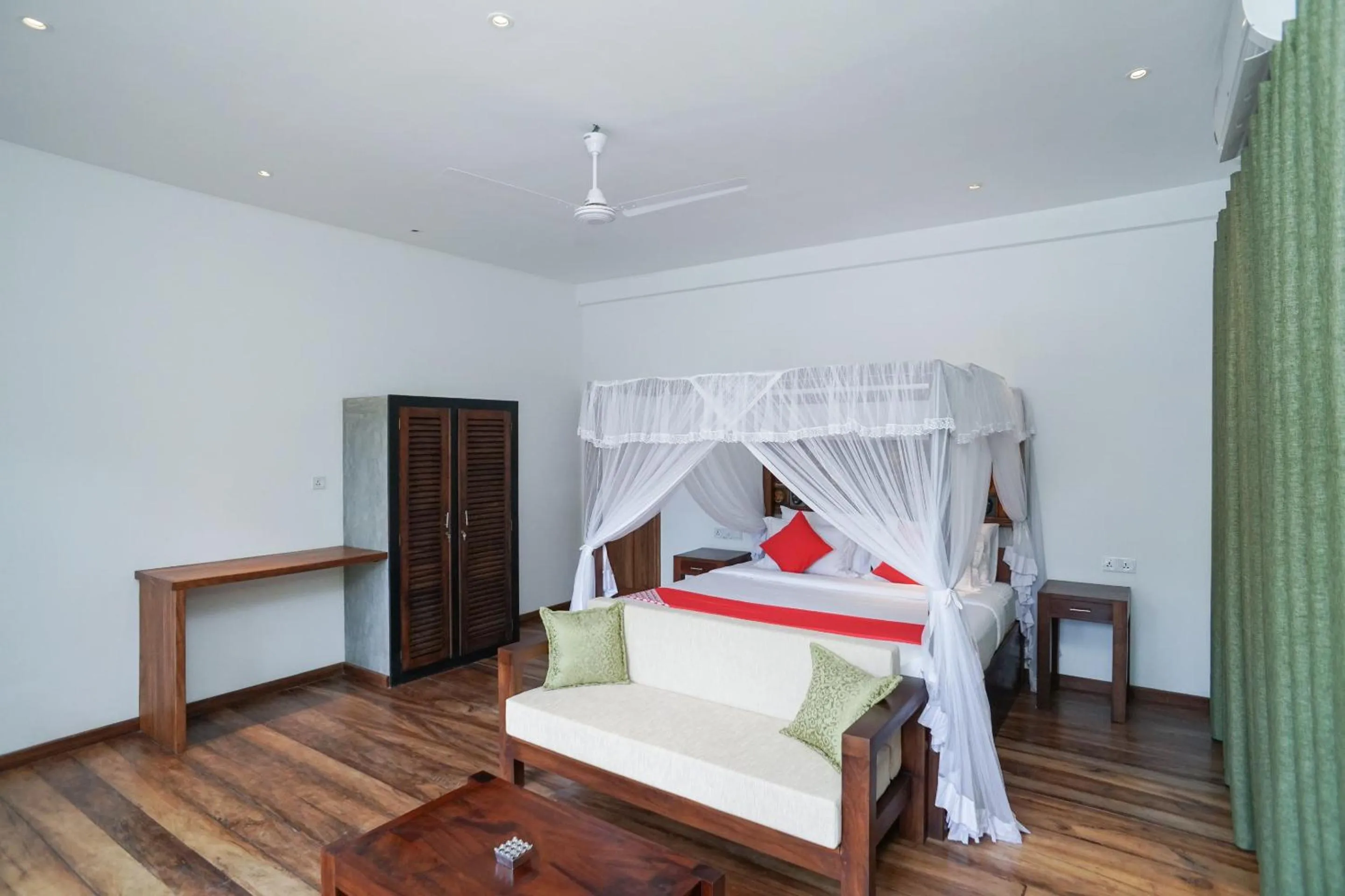 Bedroom, Bed in Green Residencies