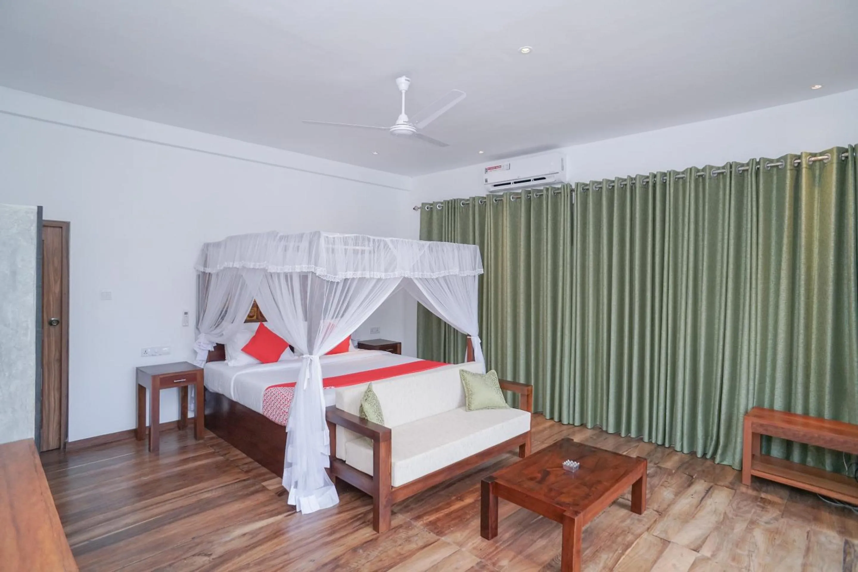 Bedroom, Bed in Green Residencies