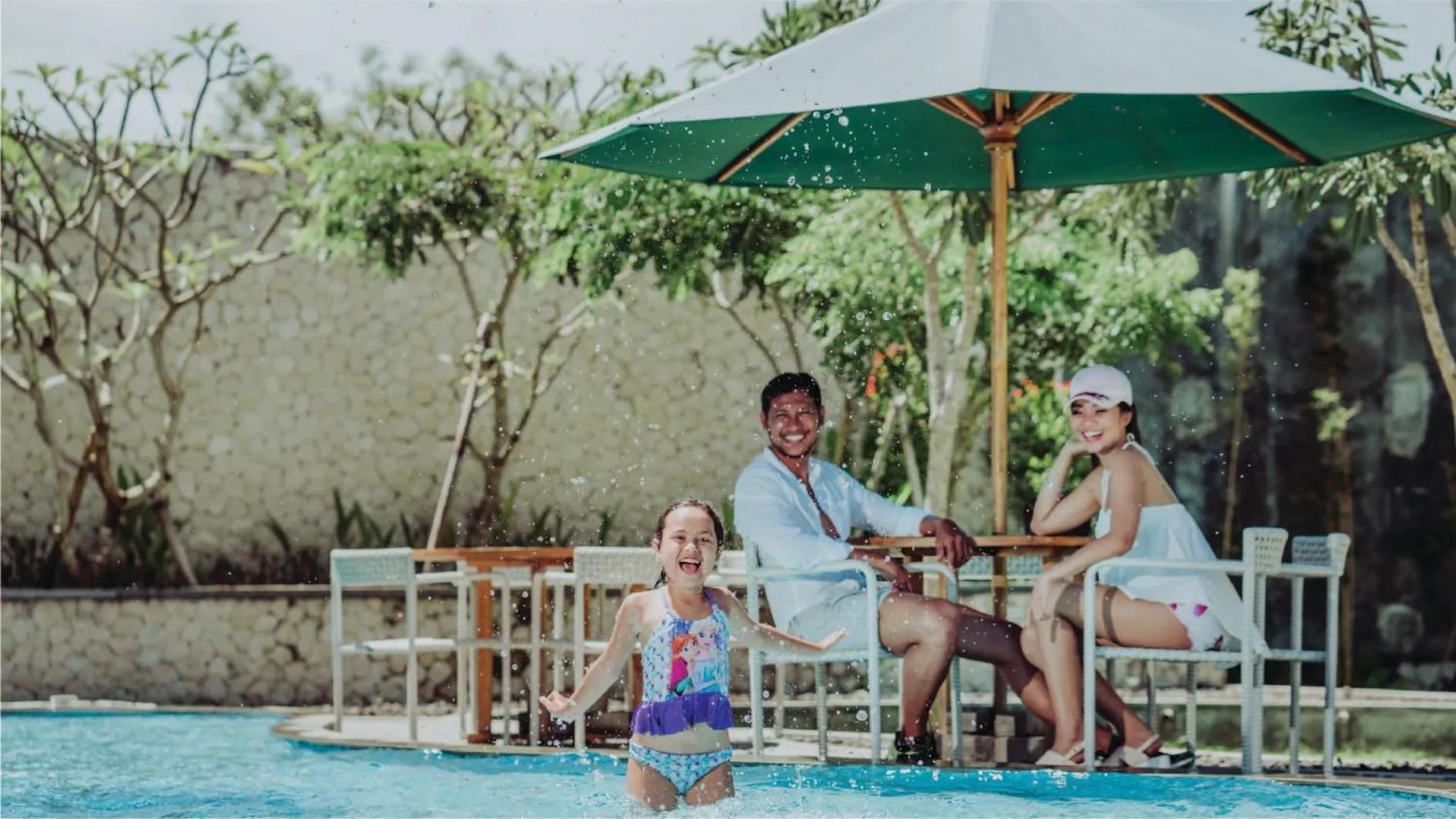 Swimming pool in Ola Villas at Uluwatu Pecatu