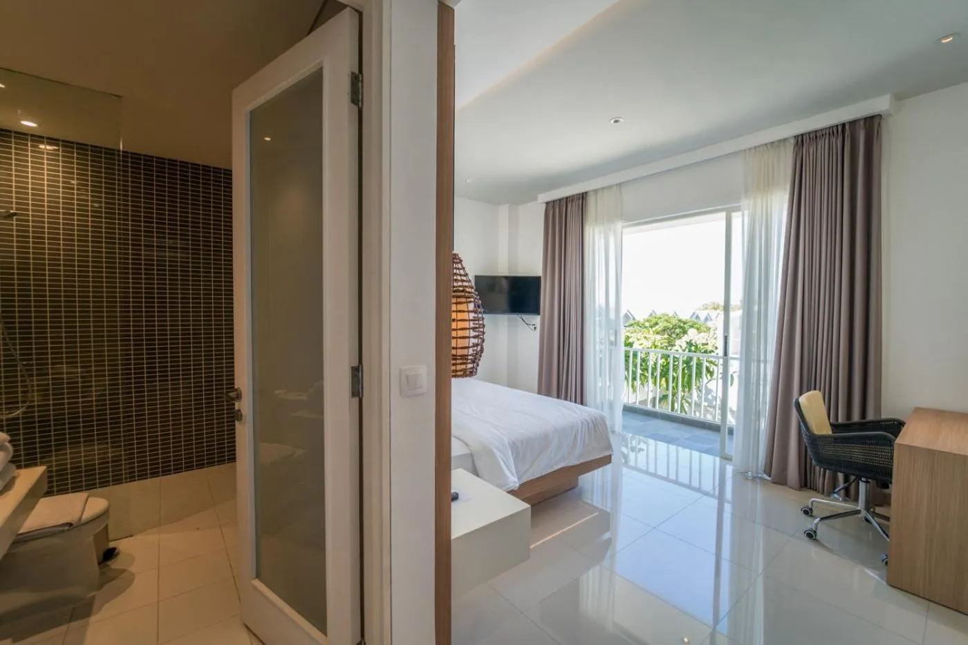 Photo of the whole room, Bed in Ola Villas at Uluwatu Pecatu