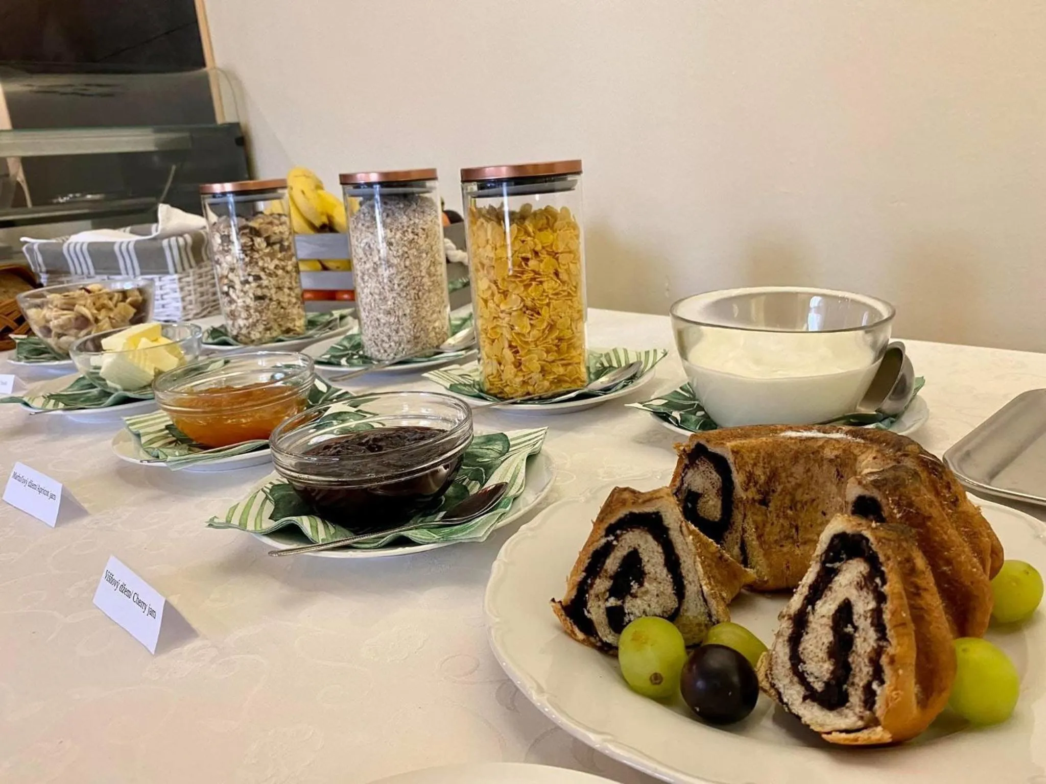 Breakfast in Hotel Majovey