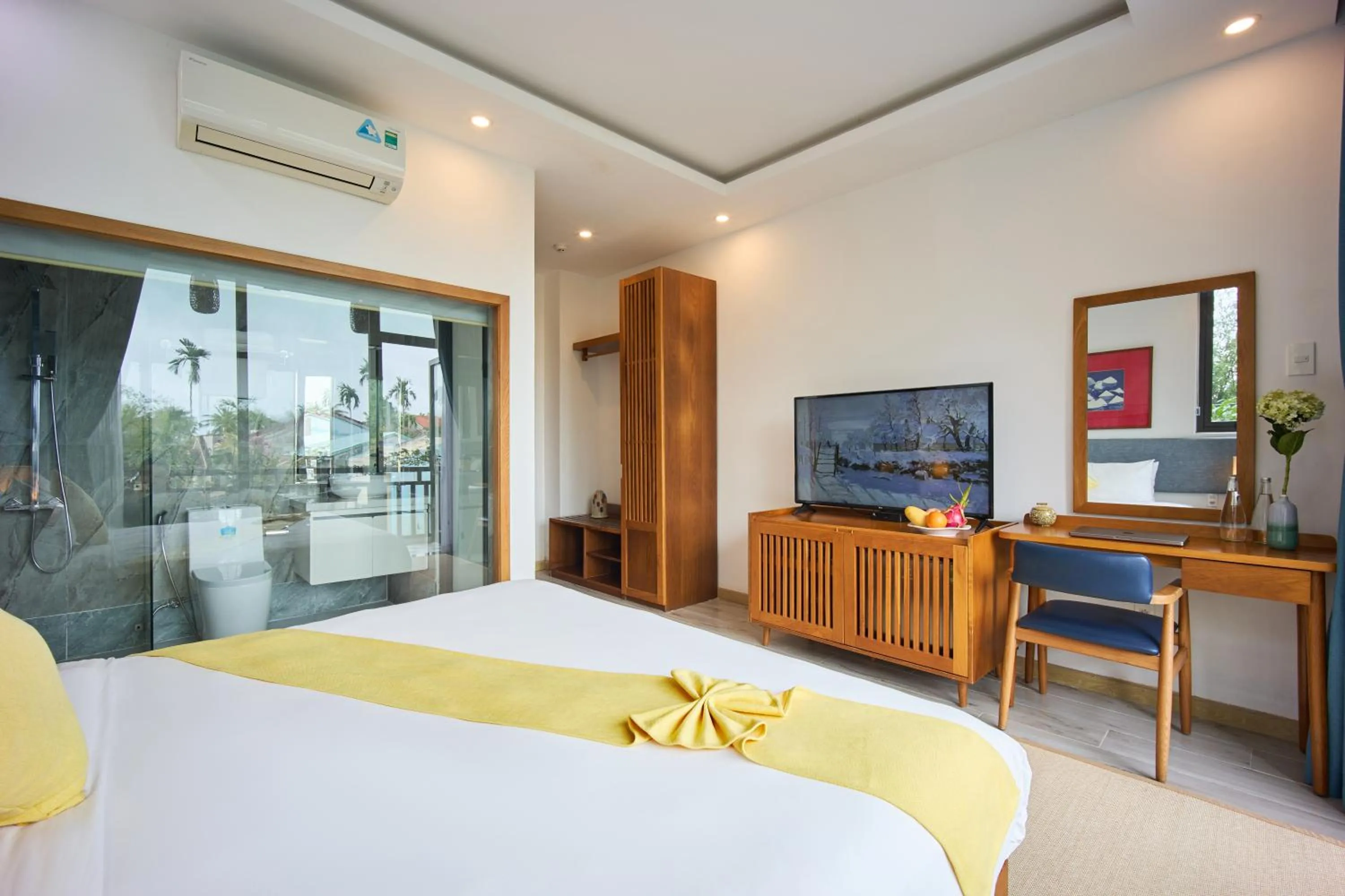 Shower, Bed in Chieu Ha Village Riverside - Hoi An