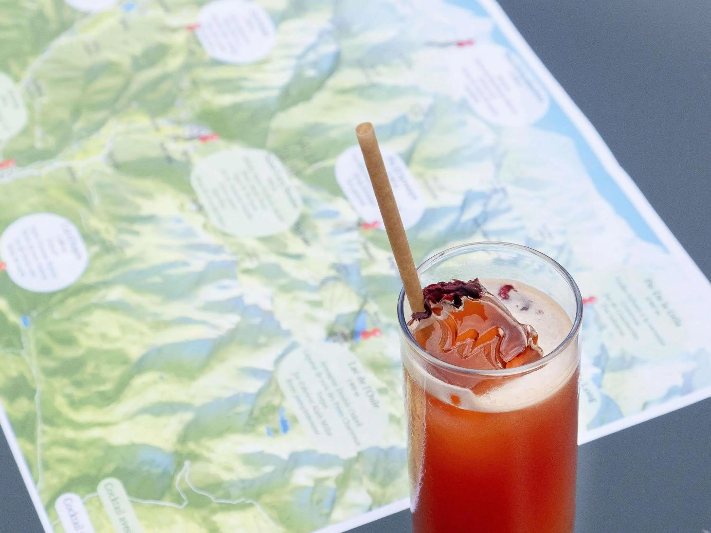 Lounge or bar in Mercure Saint-Lary