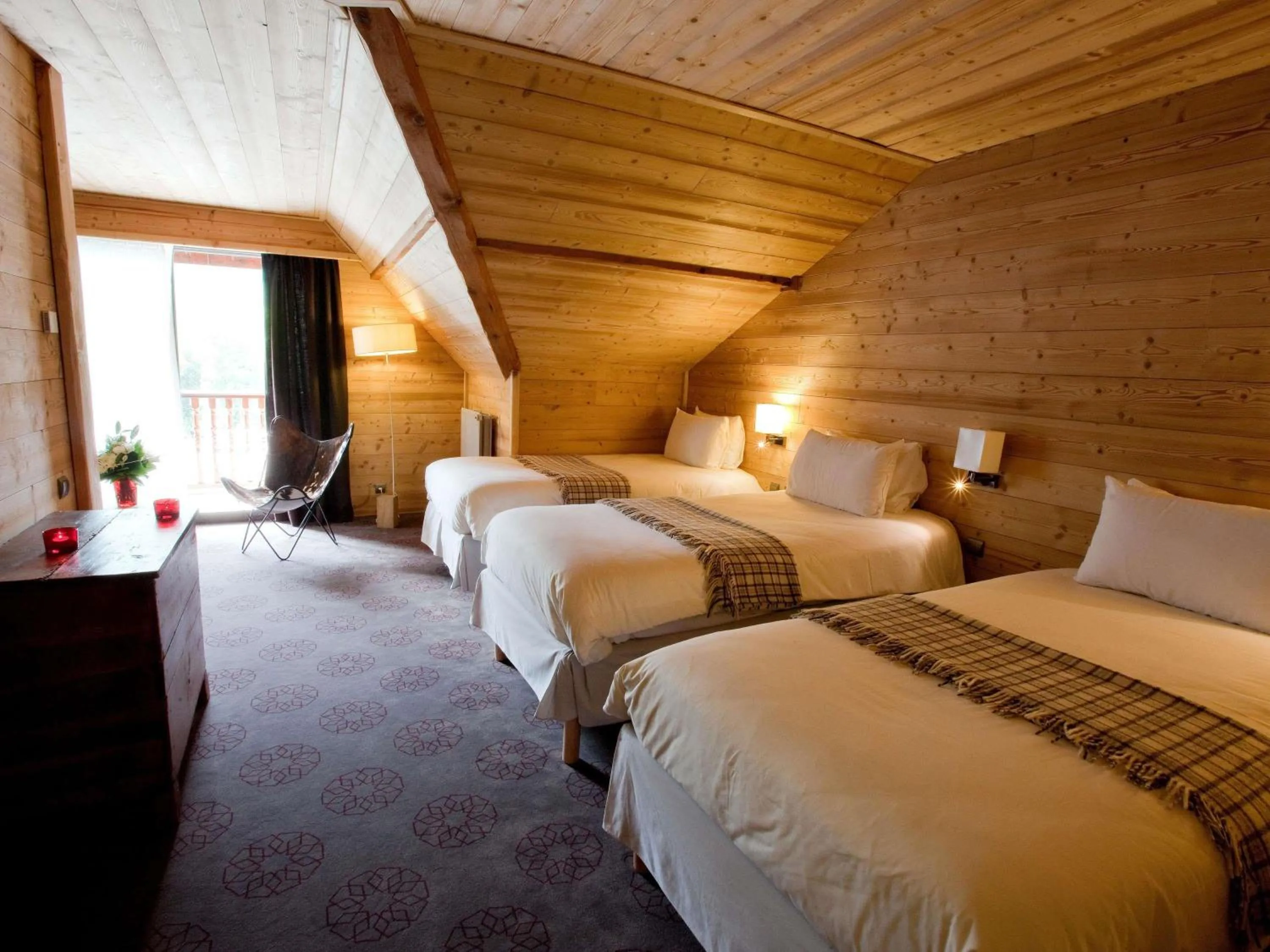 Bedroom, Bed in Mercure Saint-Lary