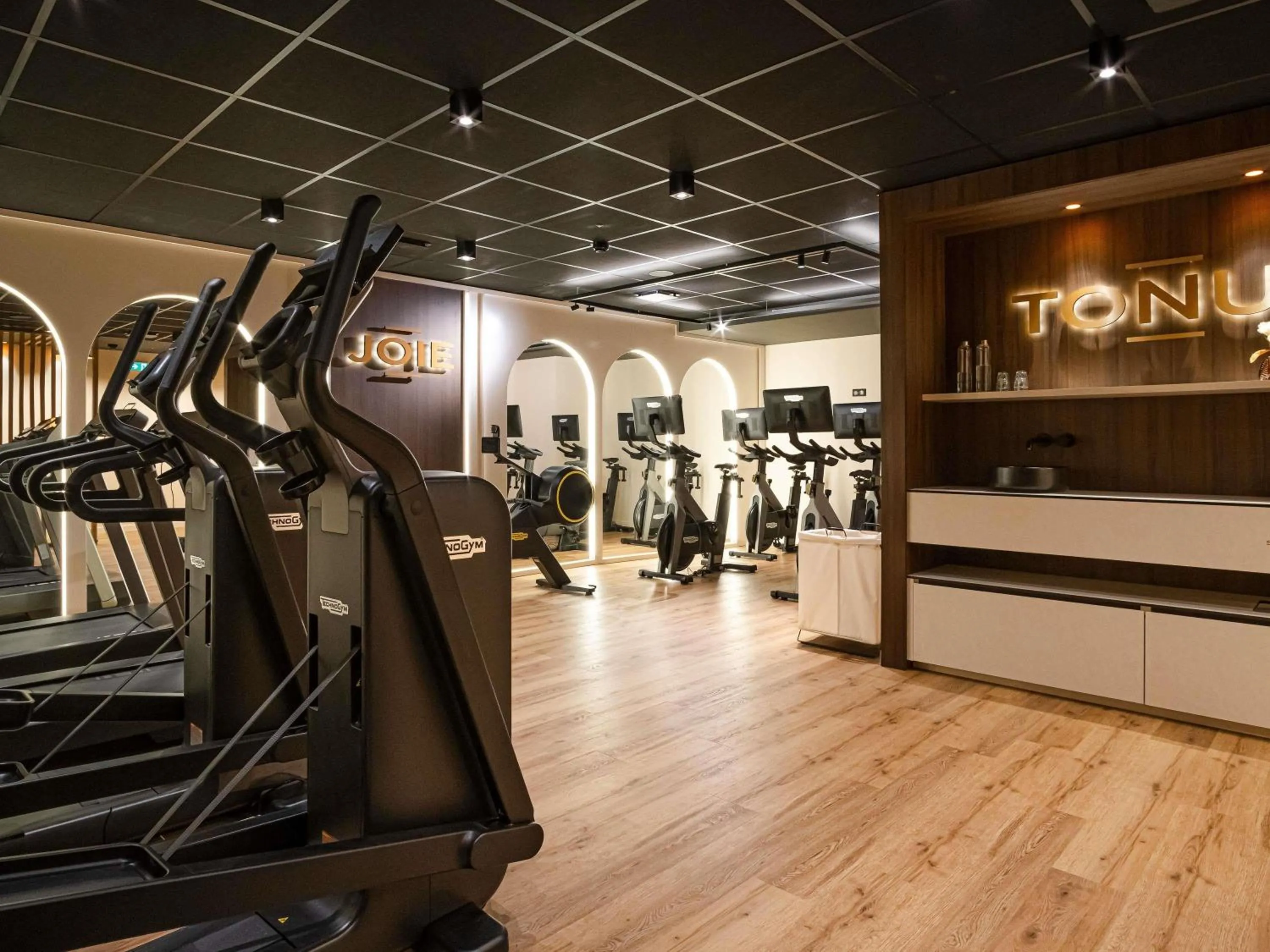 Property building in Mercure Saint-Lary