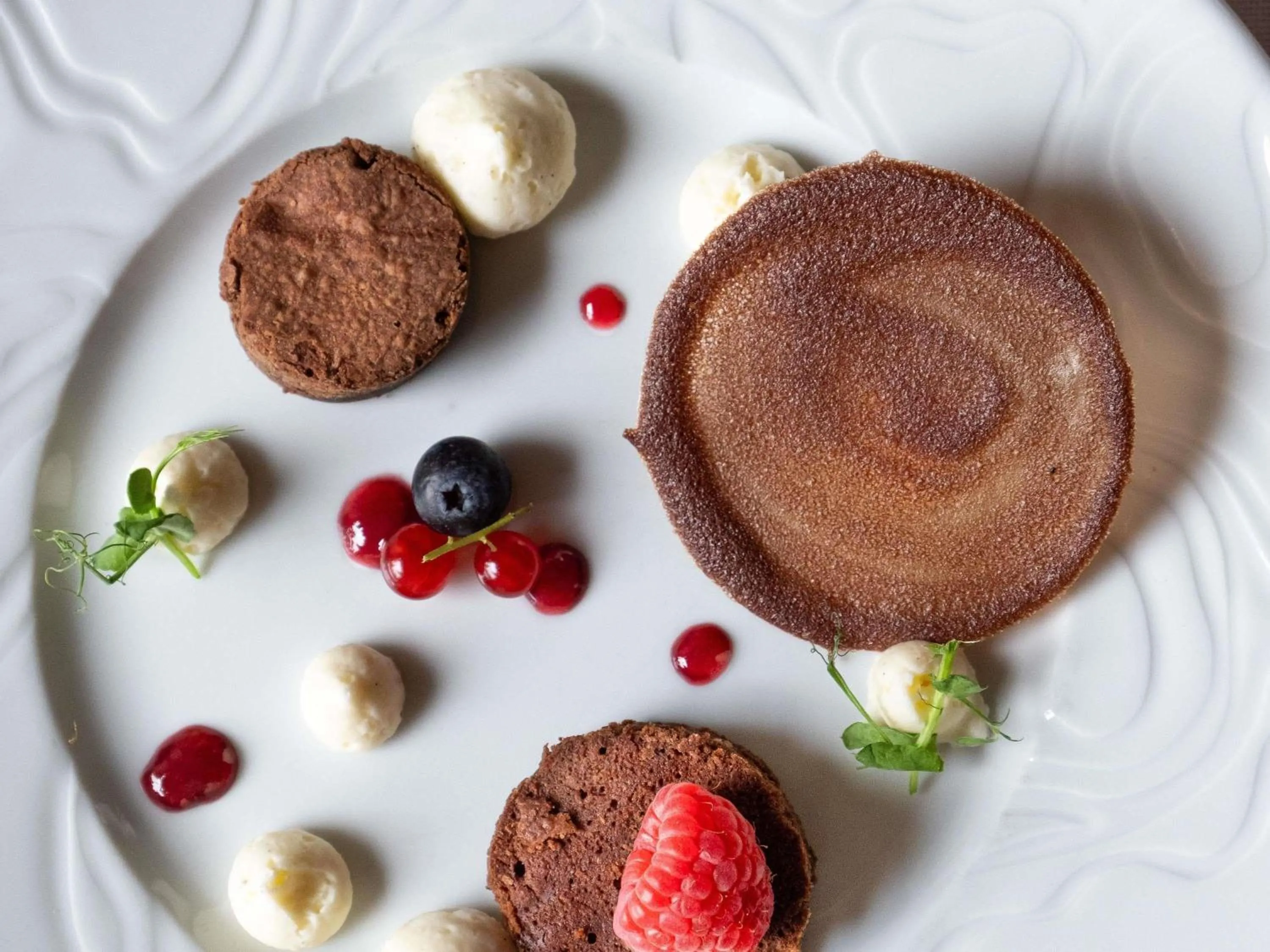 Restaurant/places to eat in Mercure Saint-Lary