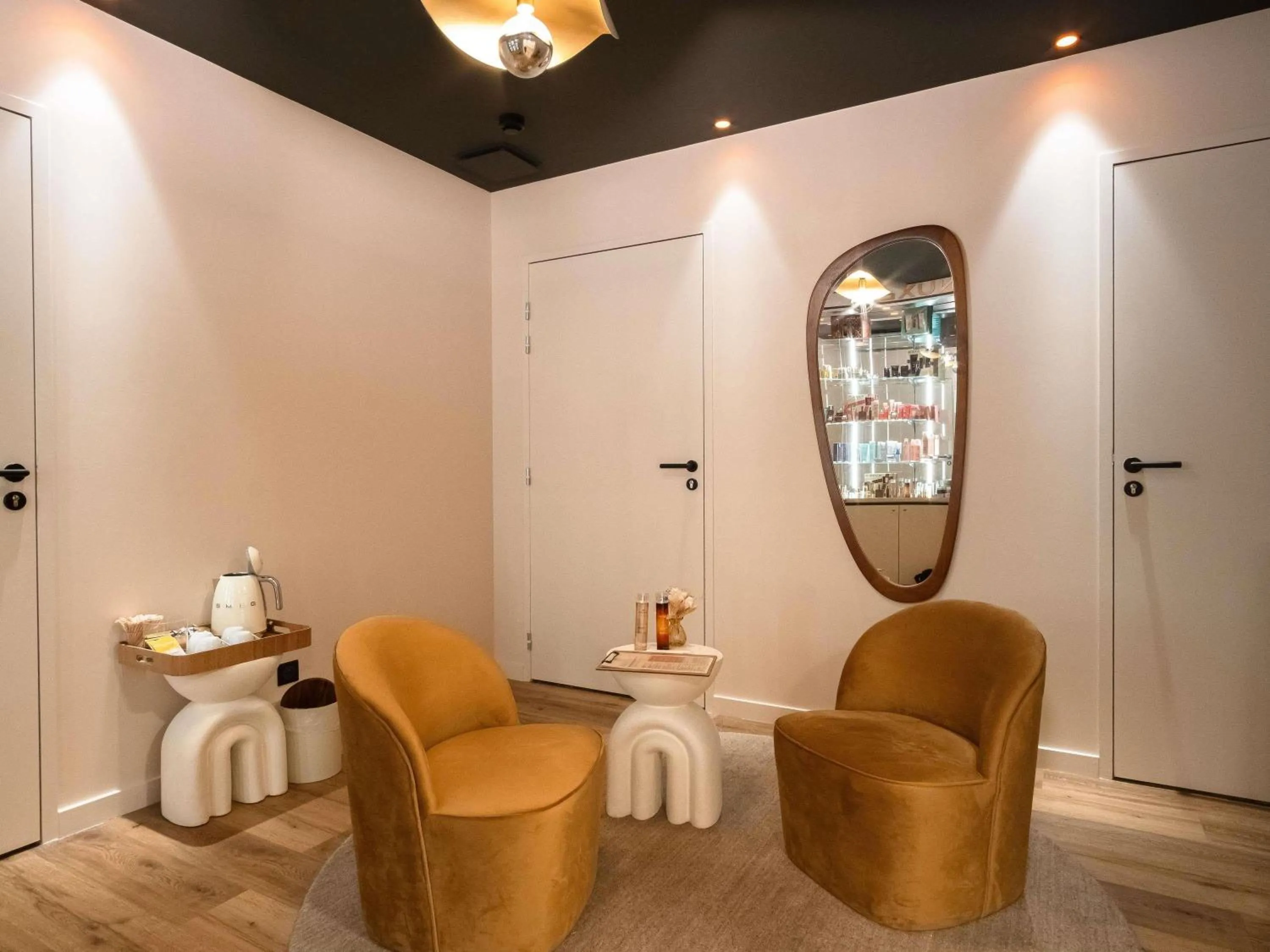 Spa and wellness centre/facilities in Mercure Saint-Lary