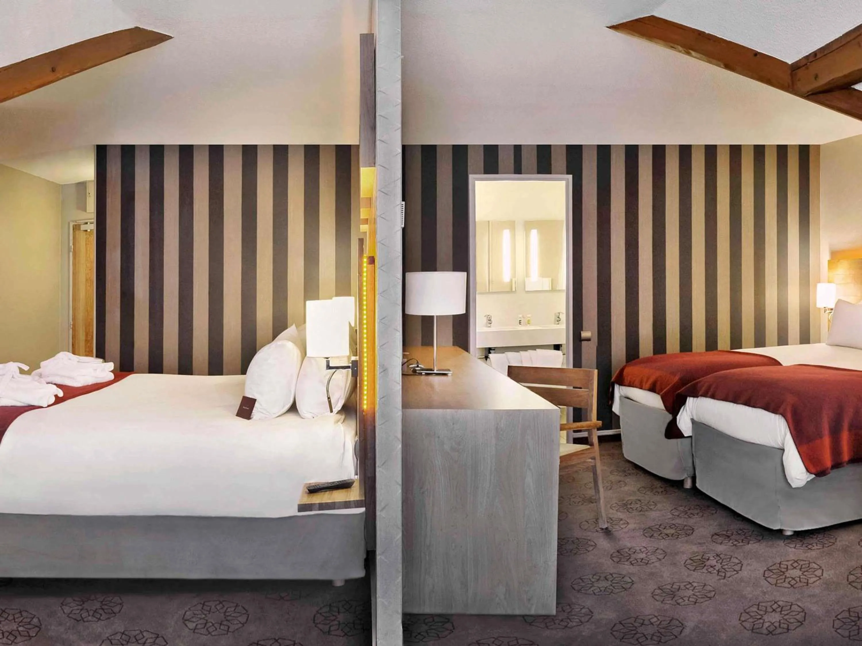 Bedroom, Bed in Mercure Saint-Lary