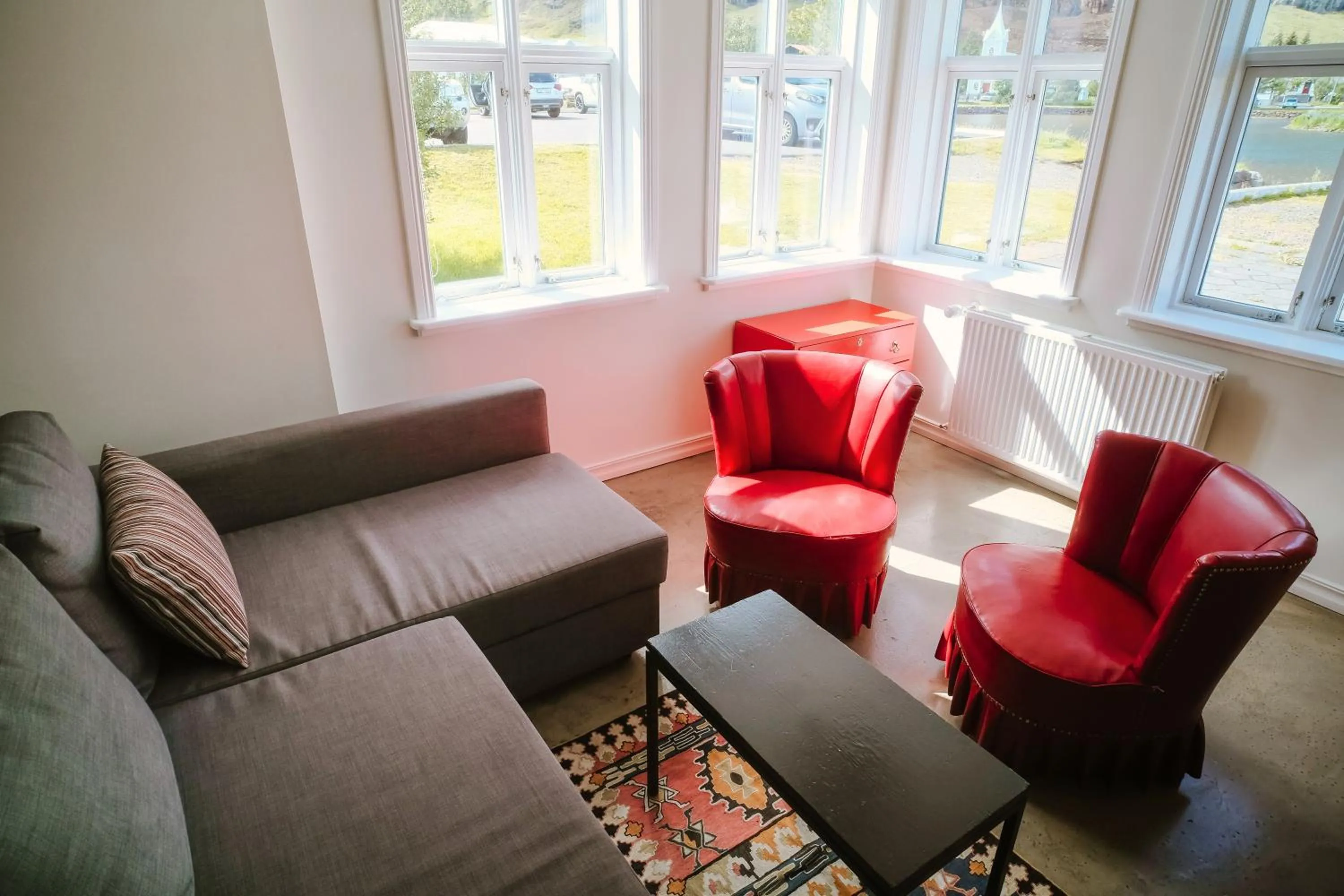Seating area in Snæfell - Hotel by Aldan