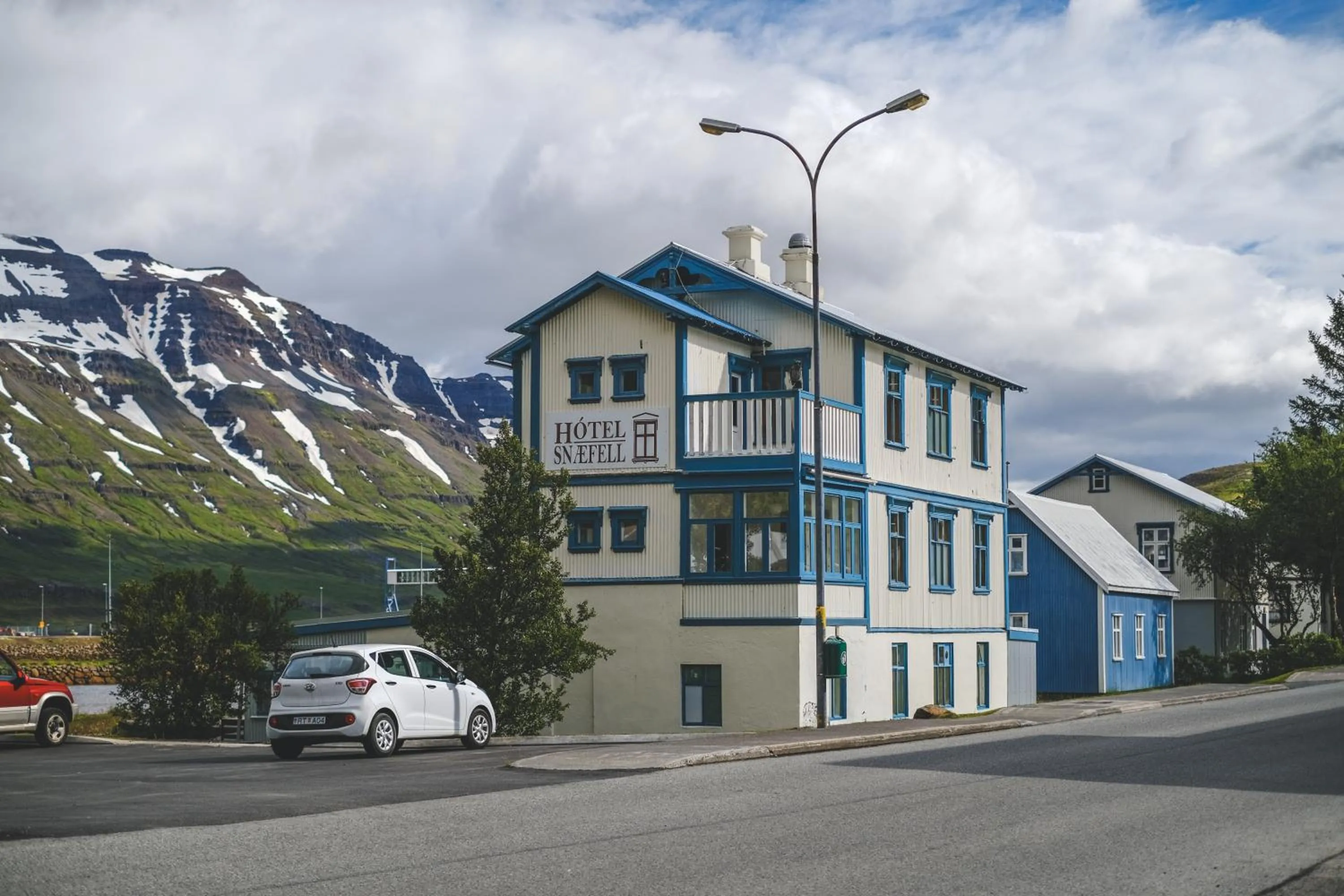 Property building in Snæfell - Hotel by Aldan
