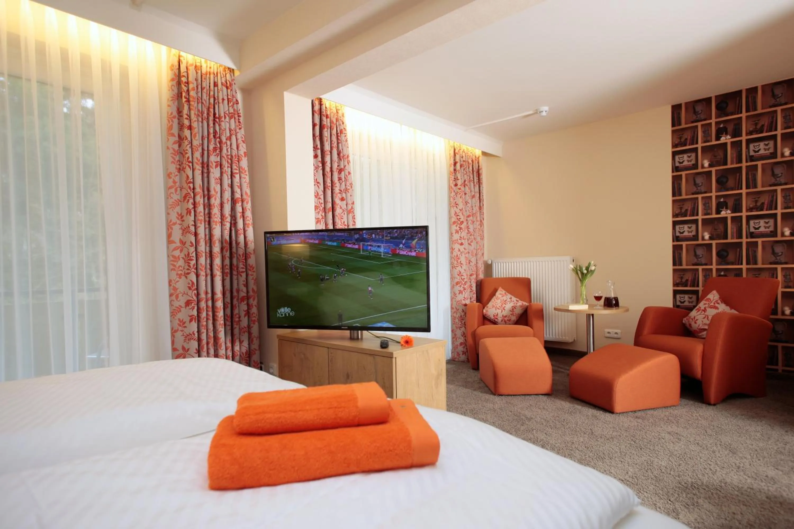 Photo of the whole room, Bed in Hotel Pension Fortuna