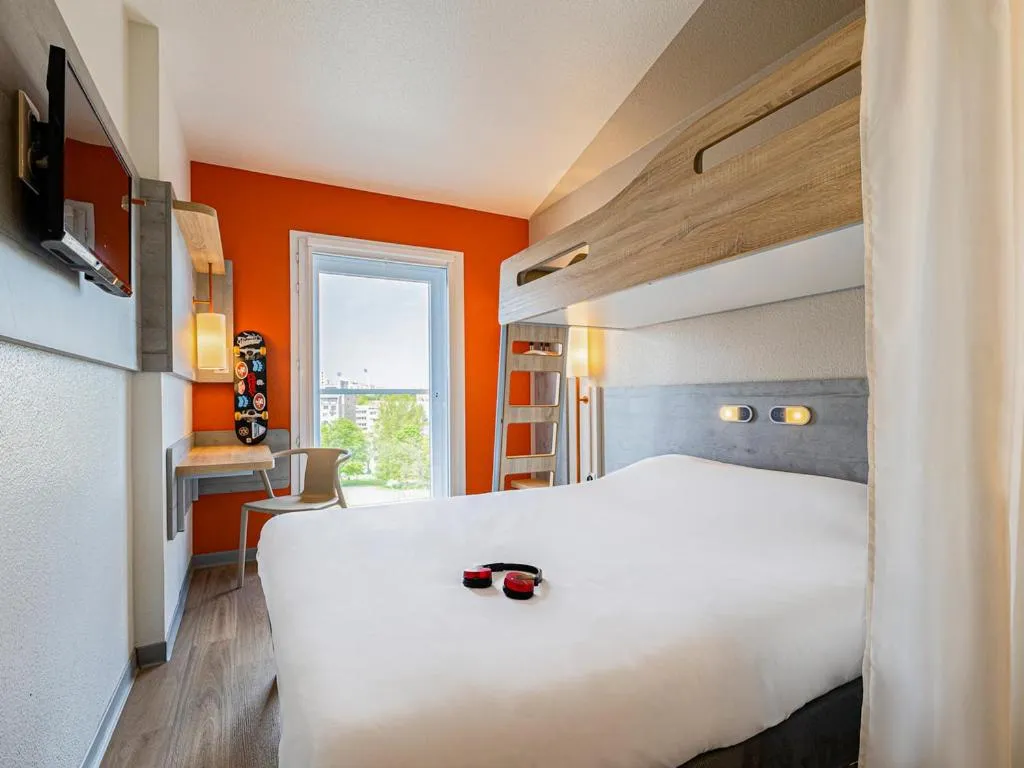 Bed in ibis budget Paris Porte d'Italie Ouest