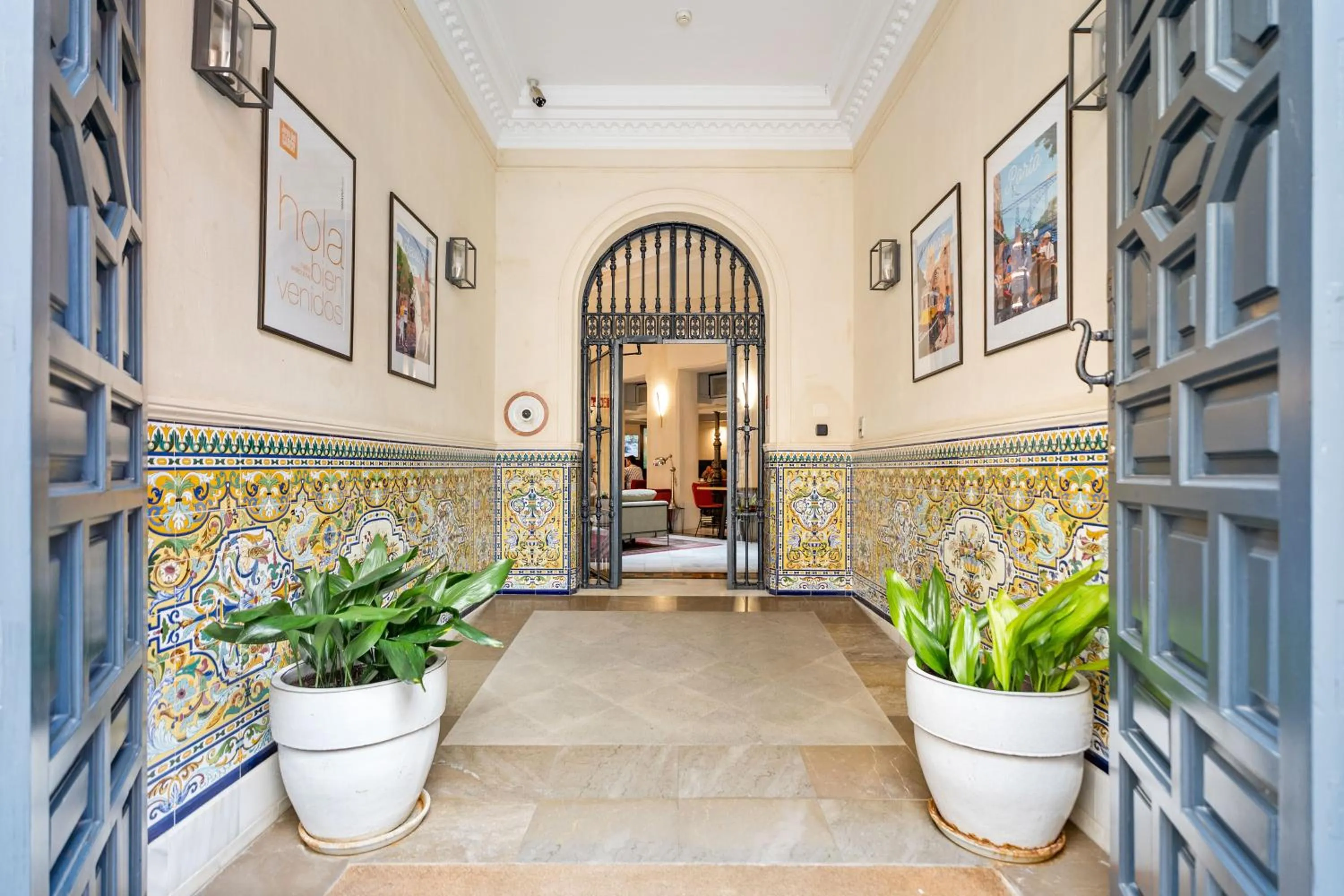 Facade/entrance in Joya del Casco Boutique Hotel by Shiadu