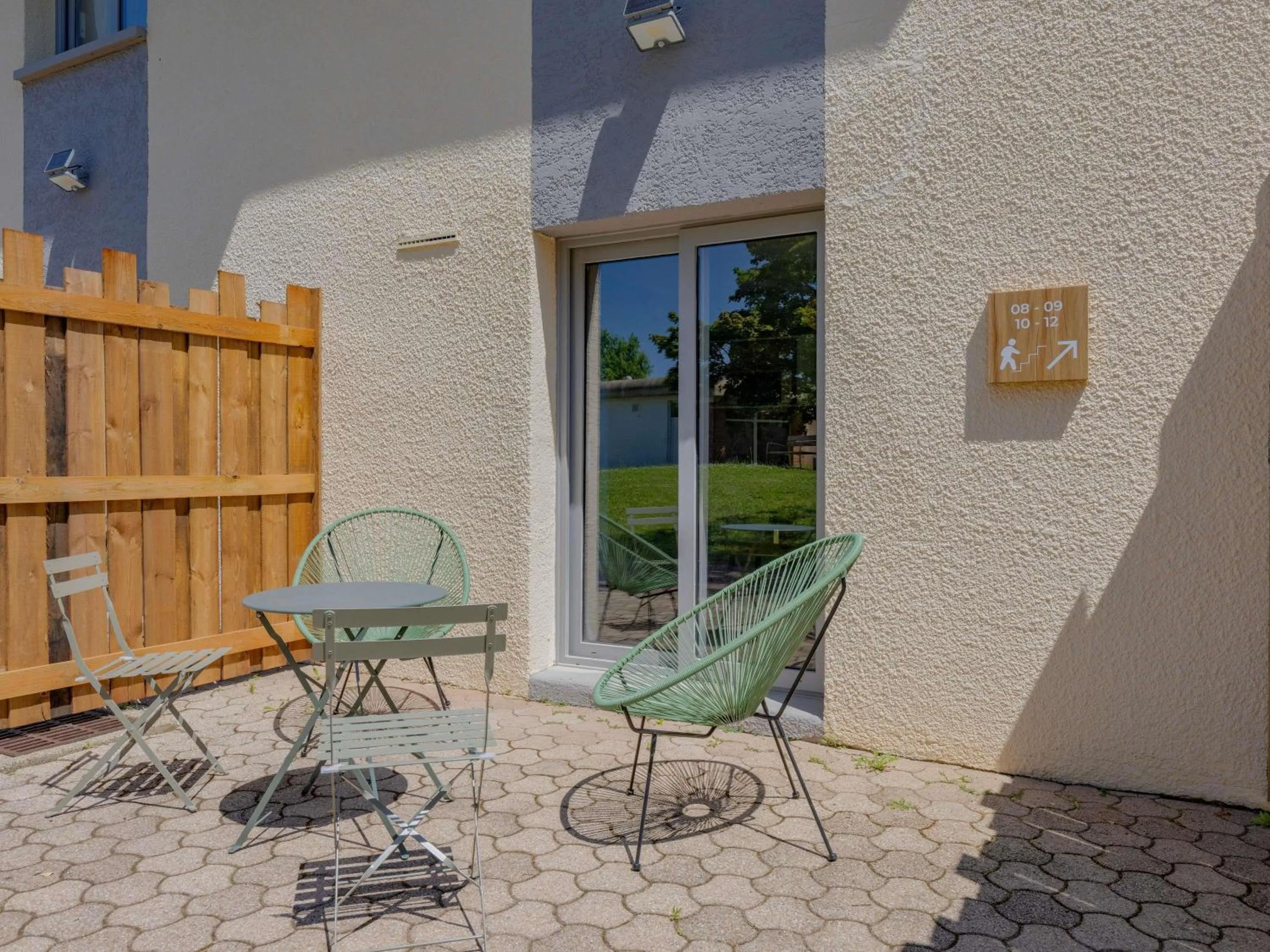 Bedroom in Mercure Lyon Est Villefontaine