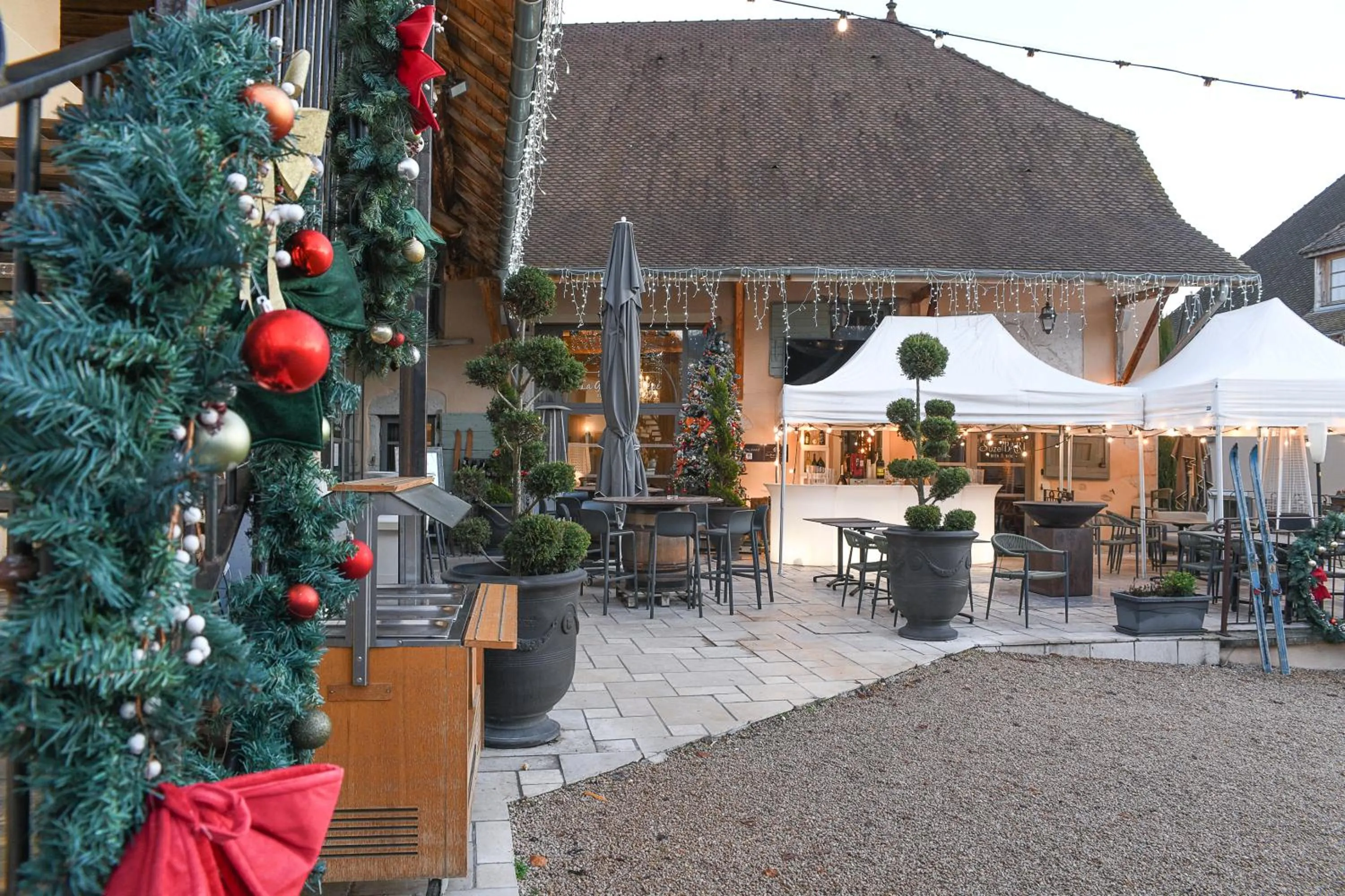 Property building in Les Villas du Domaine de Suzel