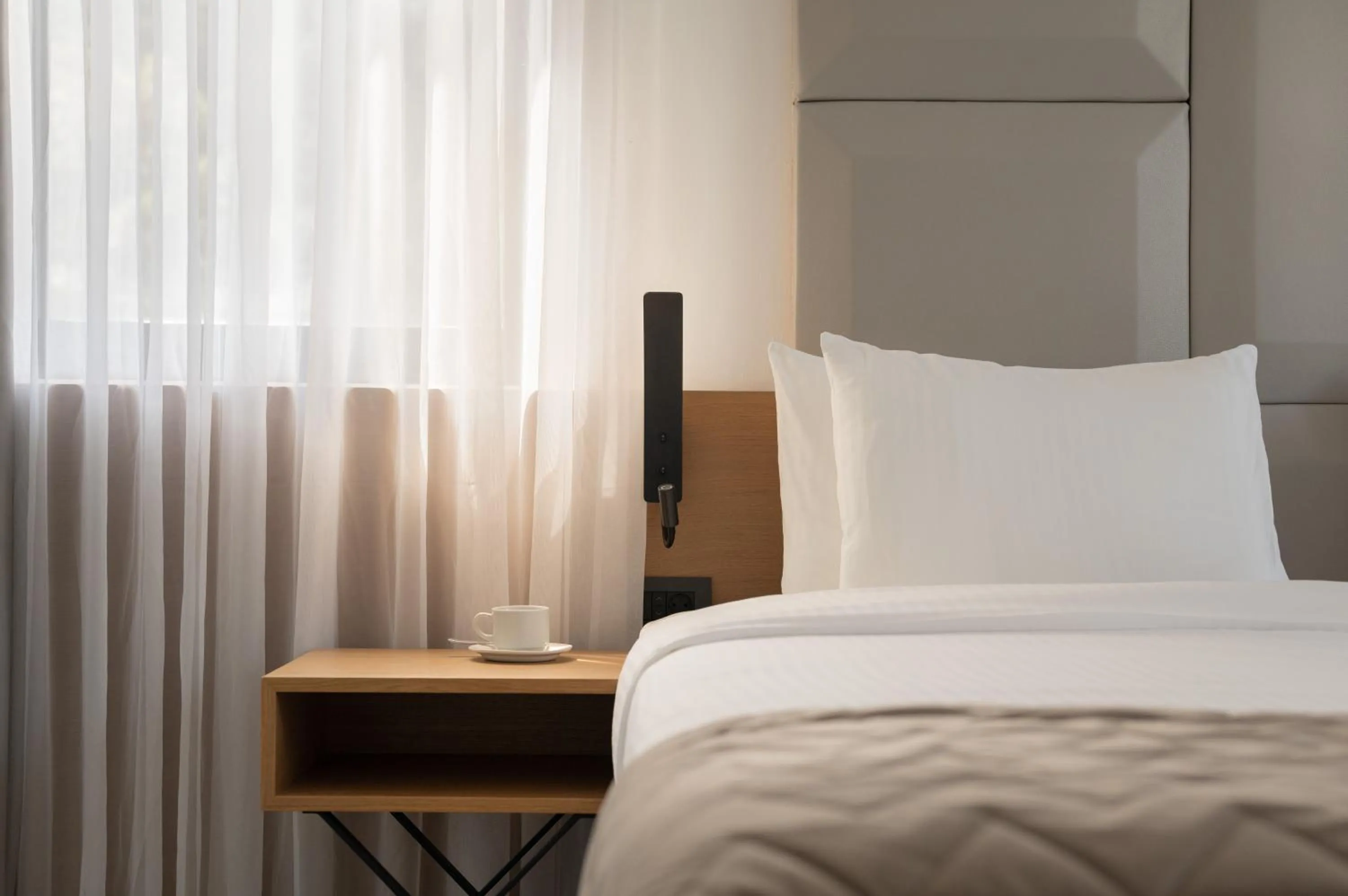 Bed in Hotel Mona Plaza