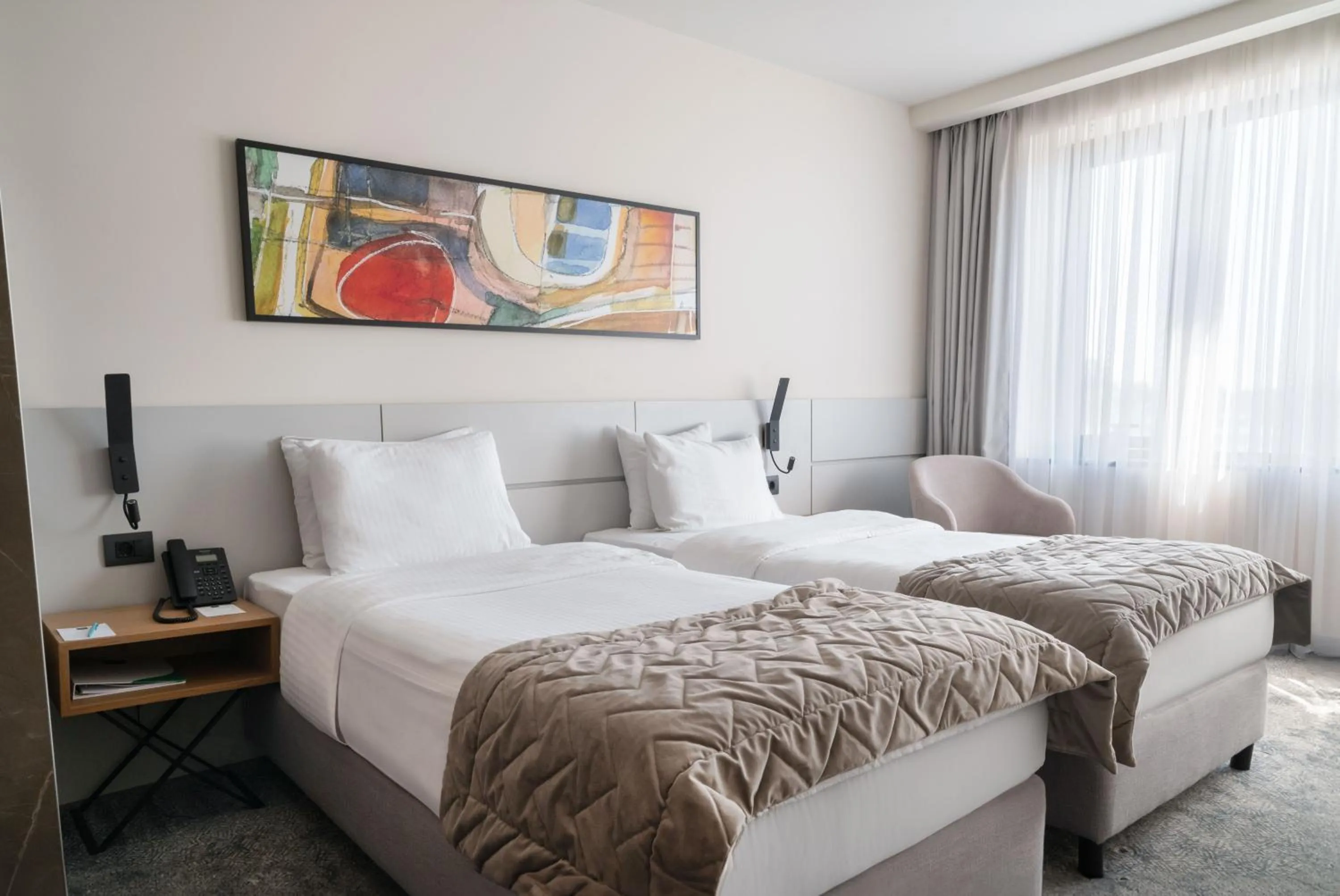 Photo of the whole room, Bed in Hotel Mona Plaza