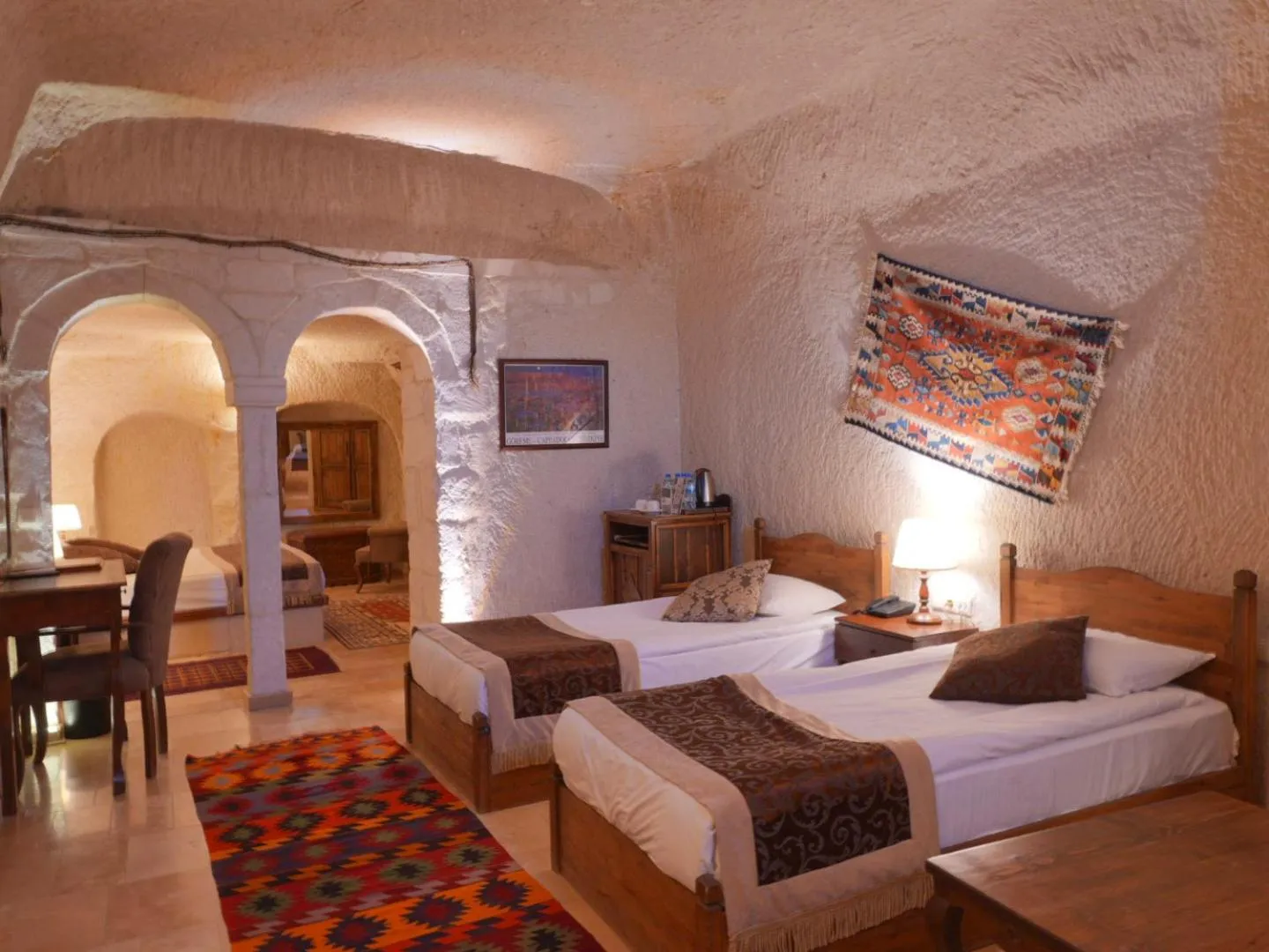 Photo of the whole room, Bed in Kismet Cave Mansion