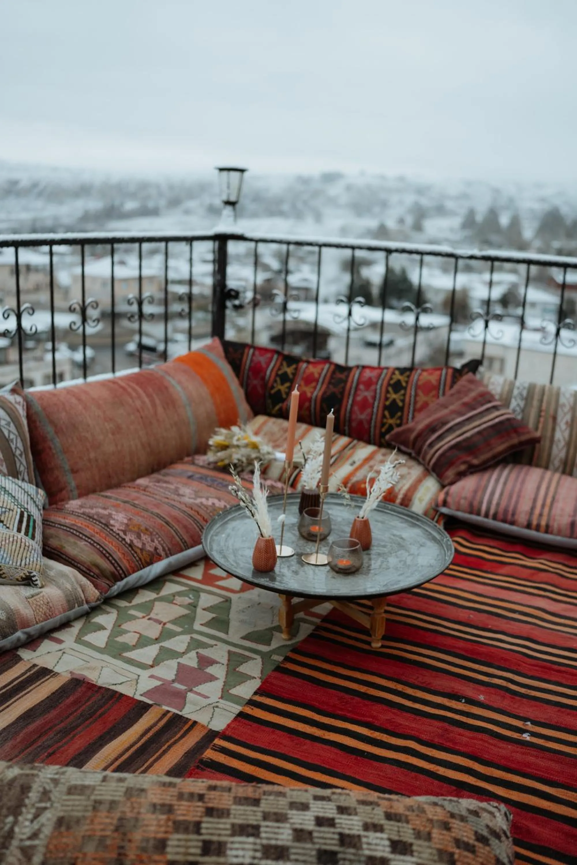 Balcony/Terrace in Kismet Cave Mansion