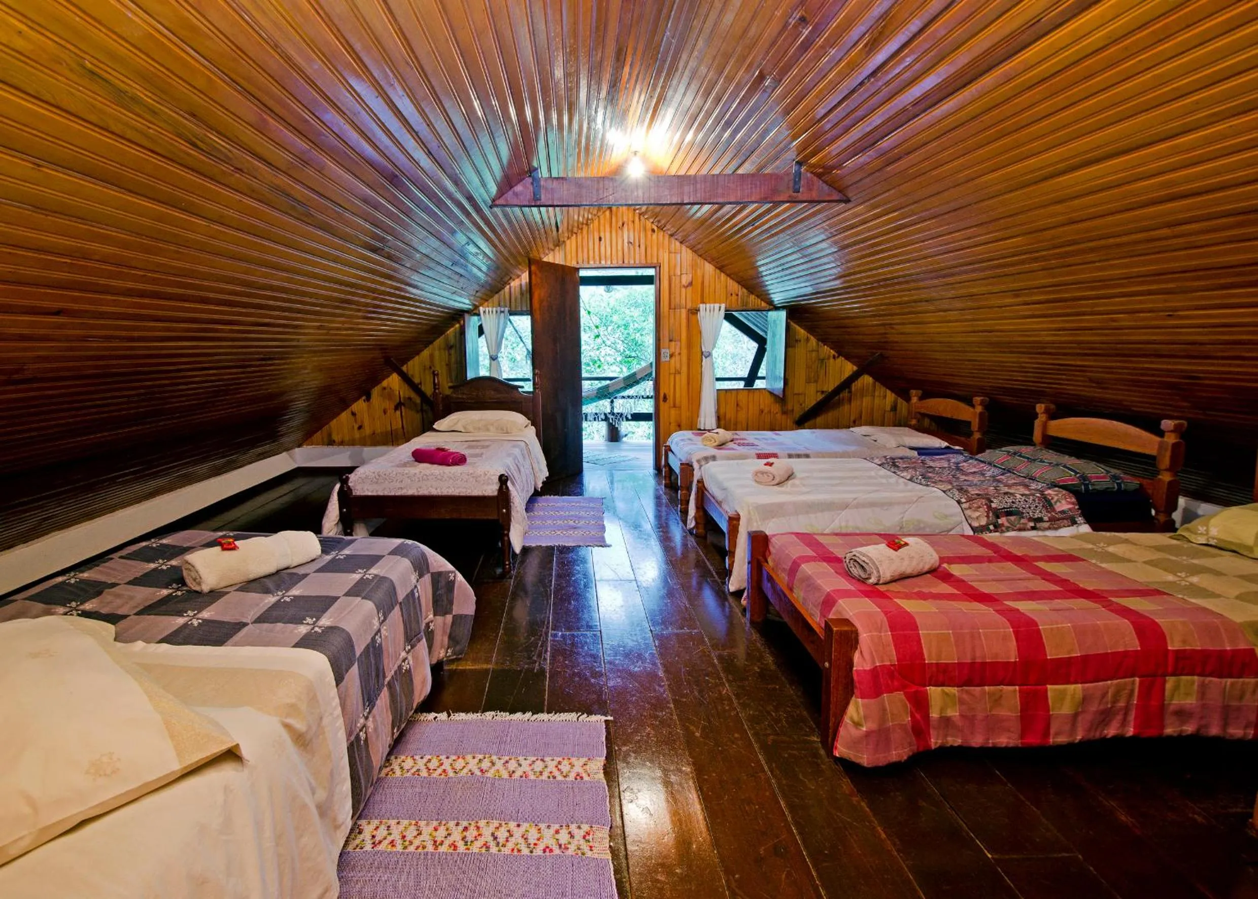 Day, Bed in Pousada da Gruta