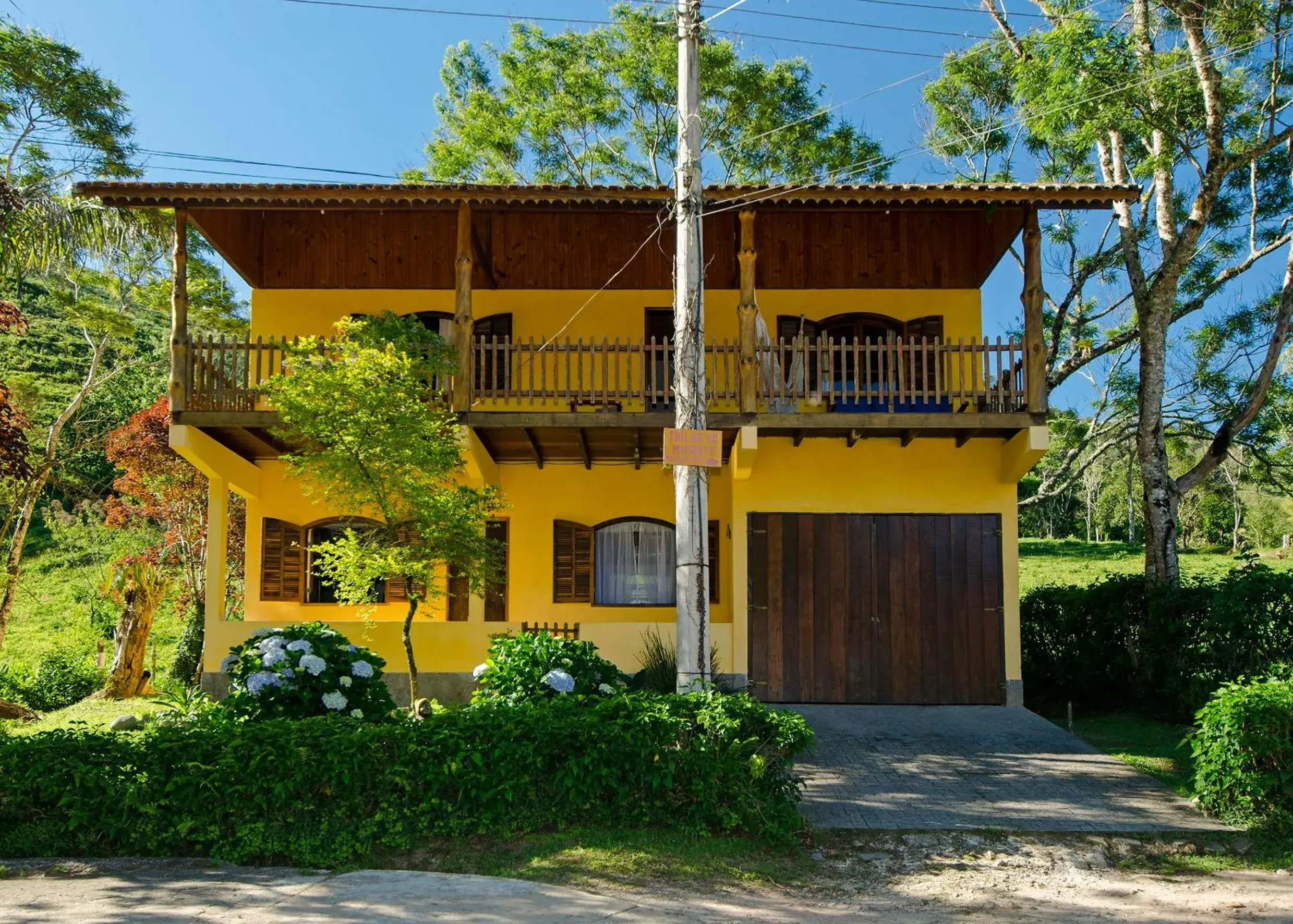 Two-Bedroom House with Private Bathrooms in Pousada da Gruta Two-Bedroom House with Private Bathrooms in Pousada da Gruta