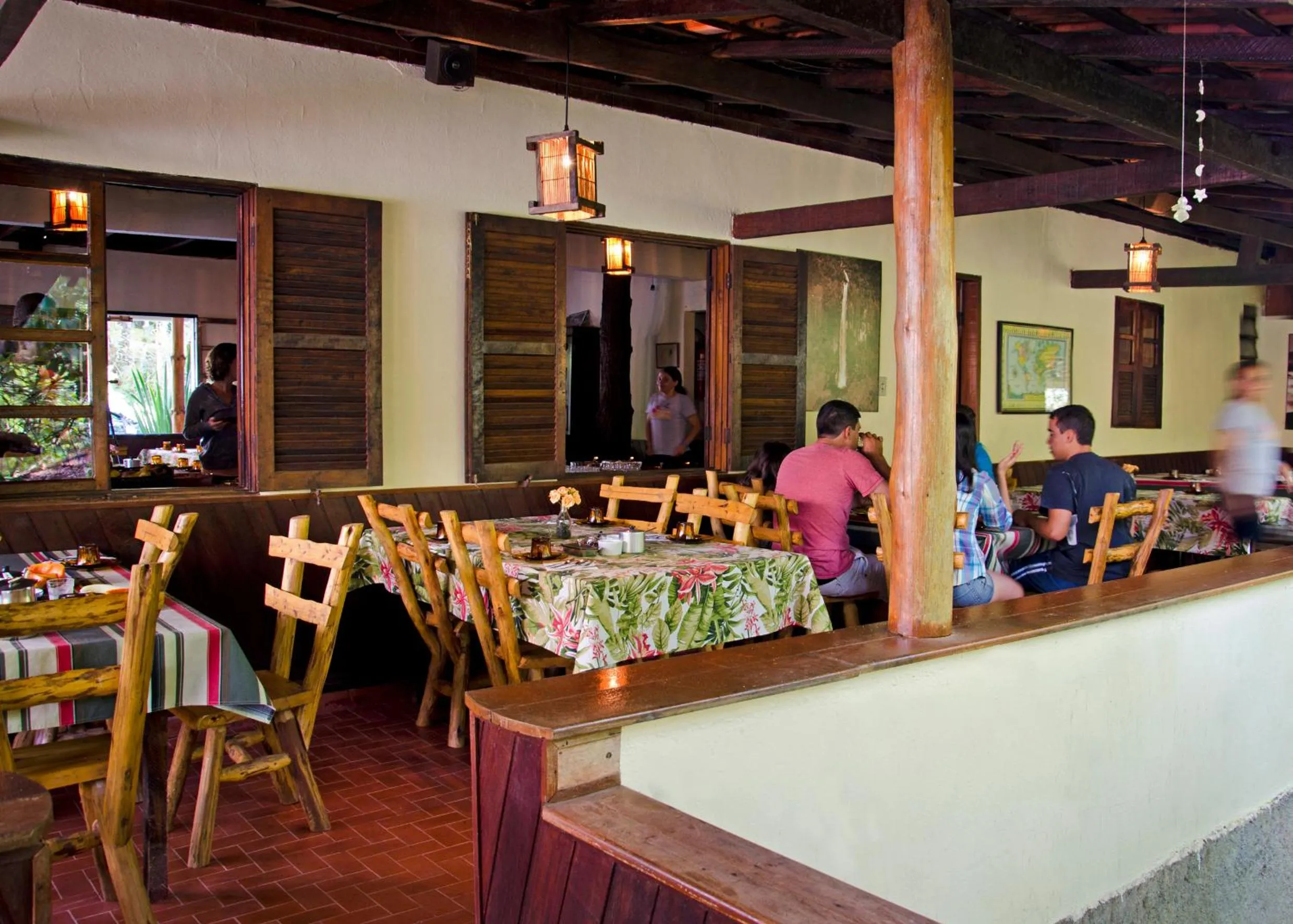Restaurant/places to eat in Pousada da Gruta
