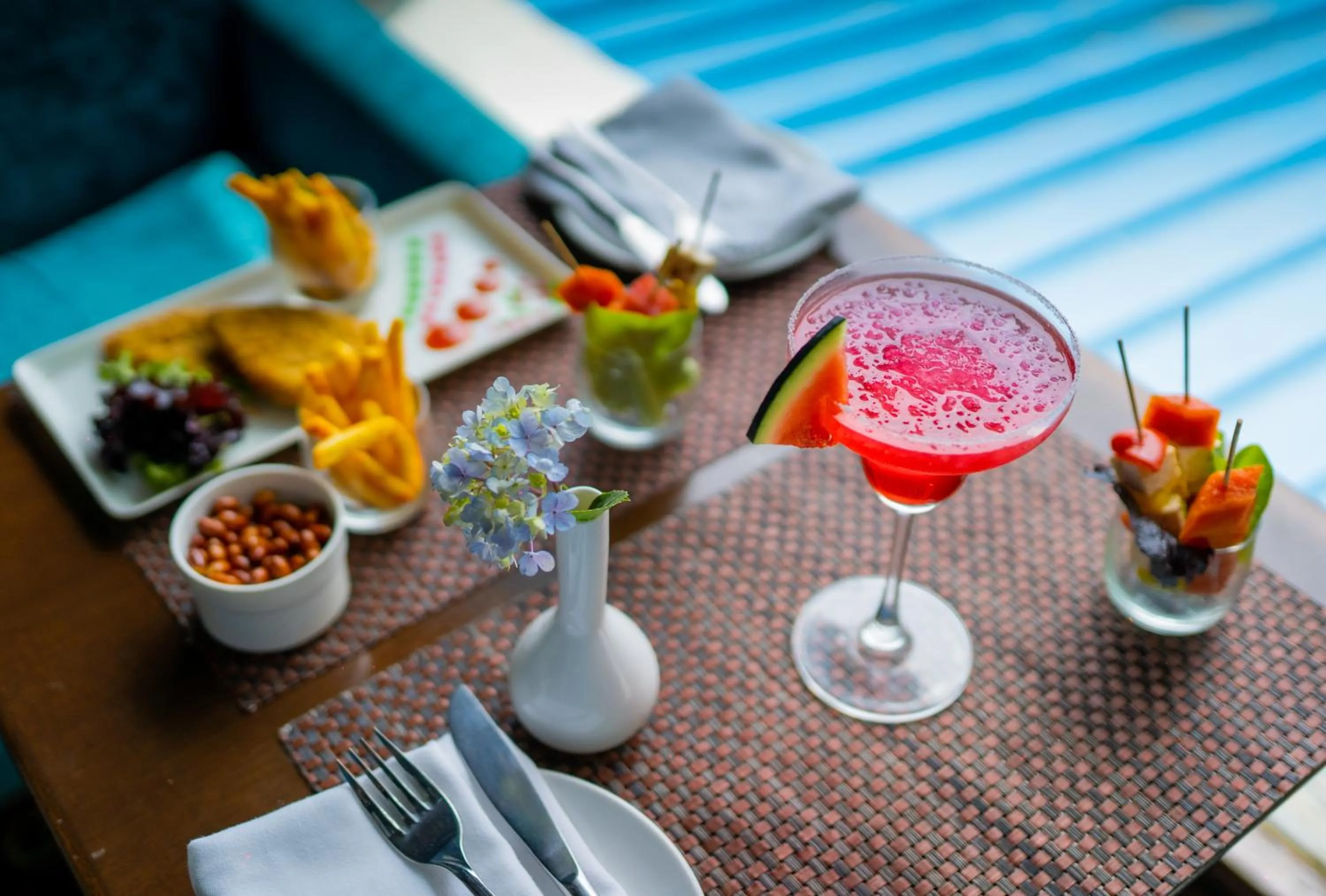 Food and drinks in Marigold Sarovar Portico Shimla