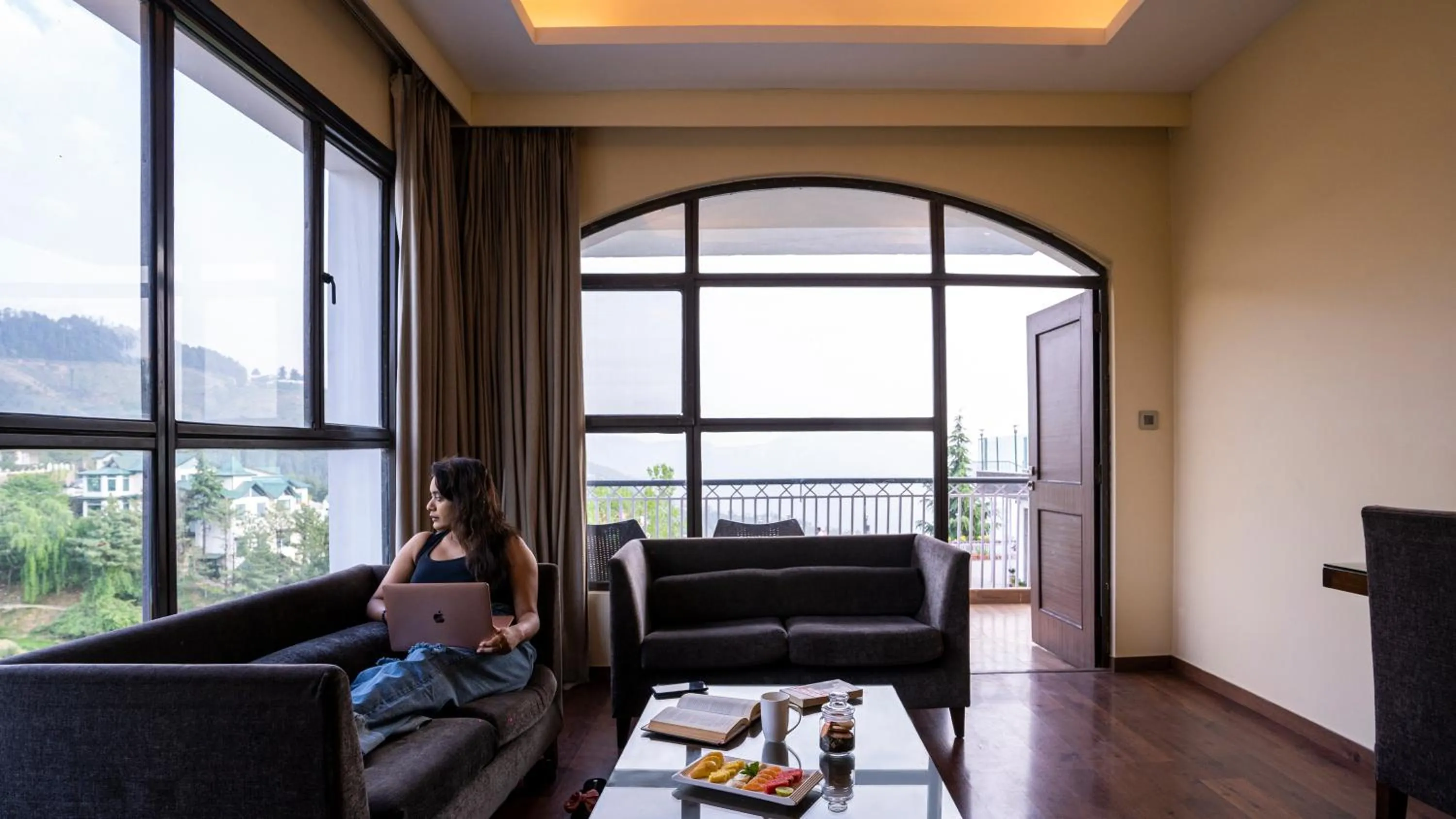 Seating area in Marigold Sarovar Portico Shimla