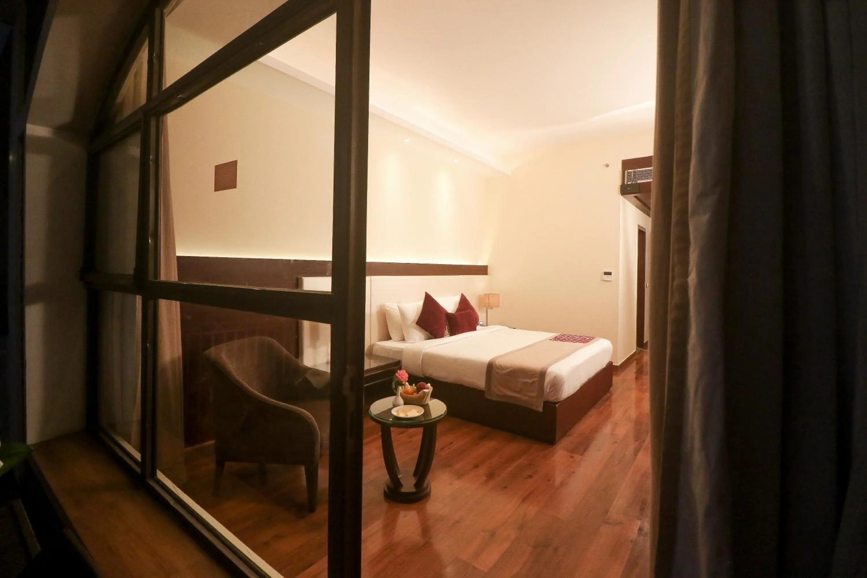 Bedroom, Bed in Marigold Sarovar Portico Shimla