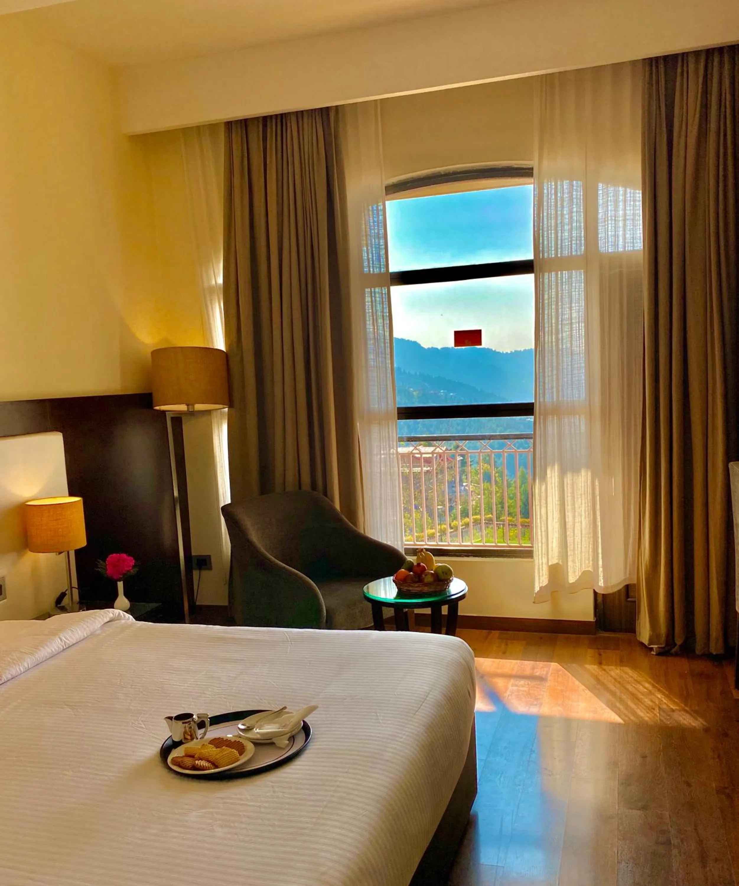 Bedroom, Bed in Marigold Sarovar Portico Shimla