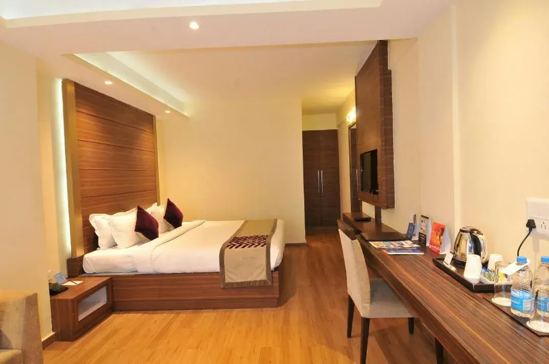 Premium Room - 1 Double Bed in Marigold Sarovar Portico Shimla Premium Room - 1 Double Bed in Marigold Sarovar Portico Shimla