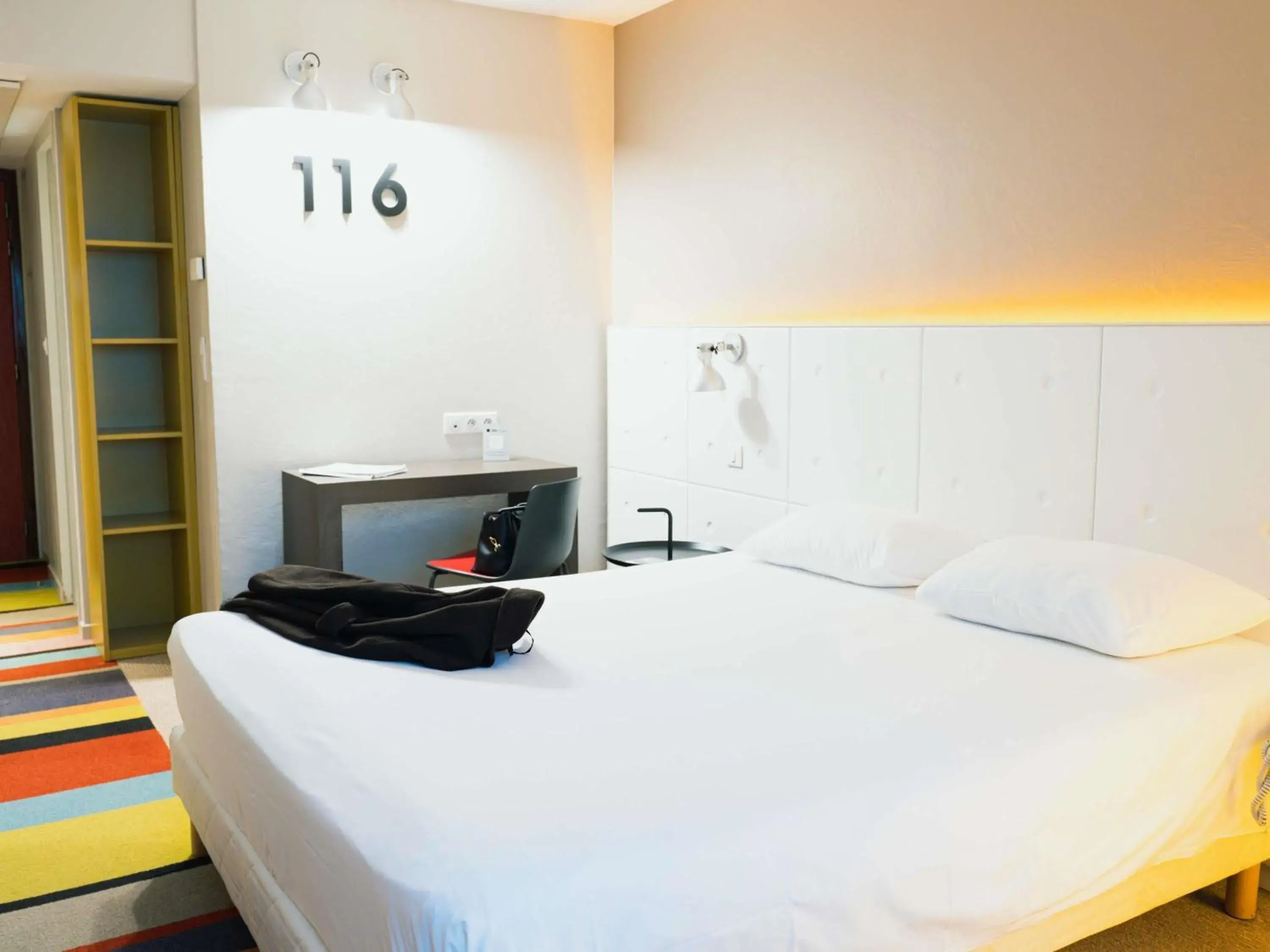 Standard Double Room - single occupancy in ibis Styles Lyon Sud Vienne Standard Double Room - single occupancy in ibis Styles Lyon Sud Vienne