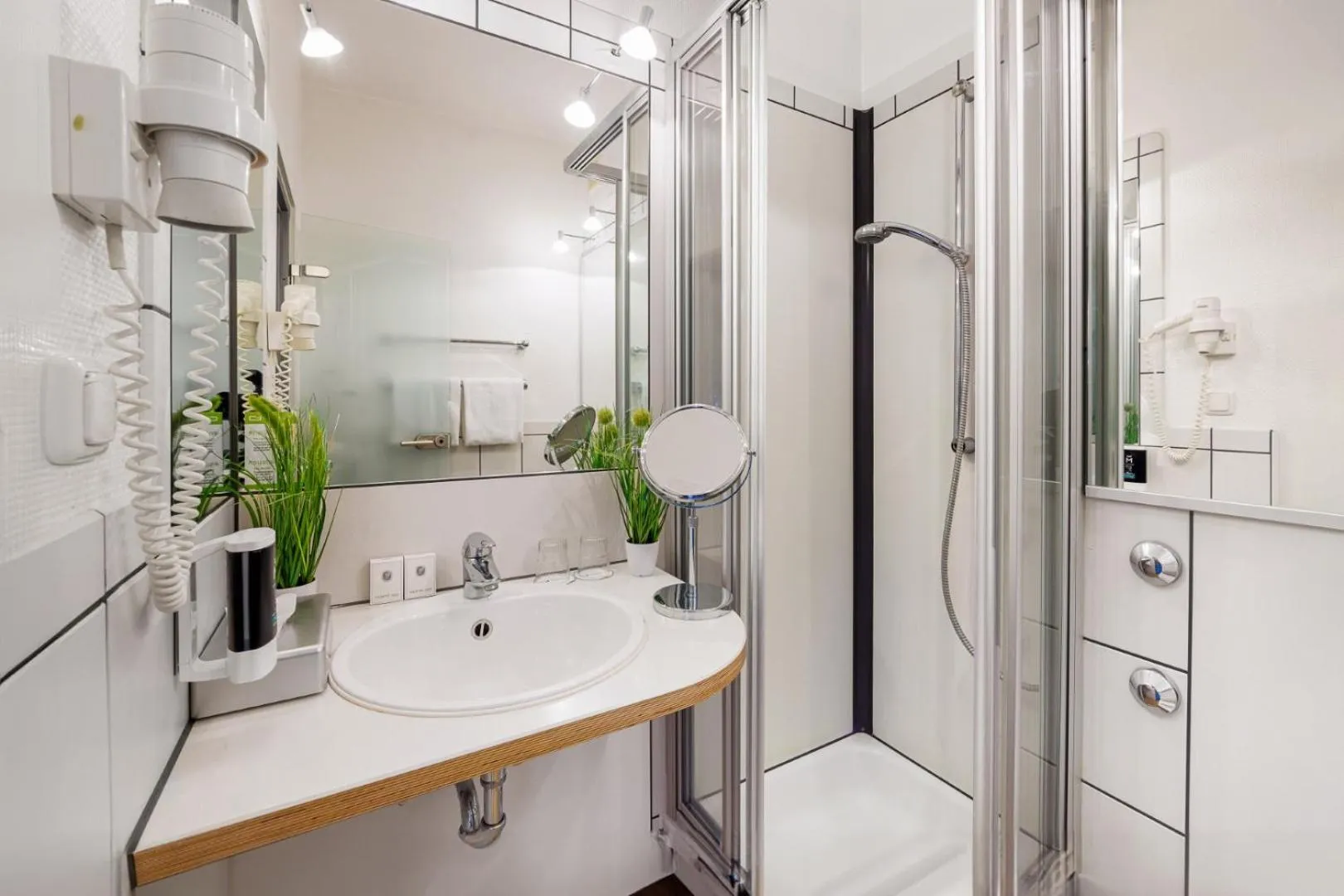 Bathroom in GenoHotel Forsbach